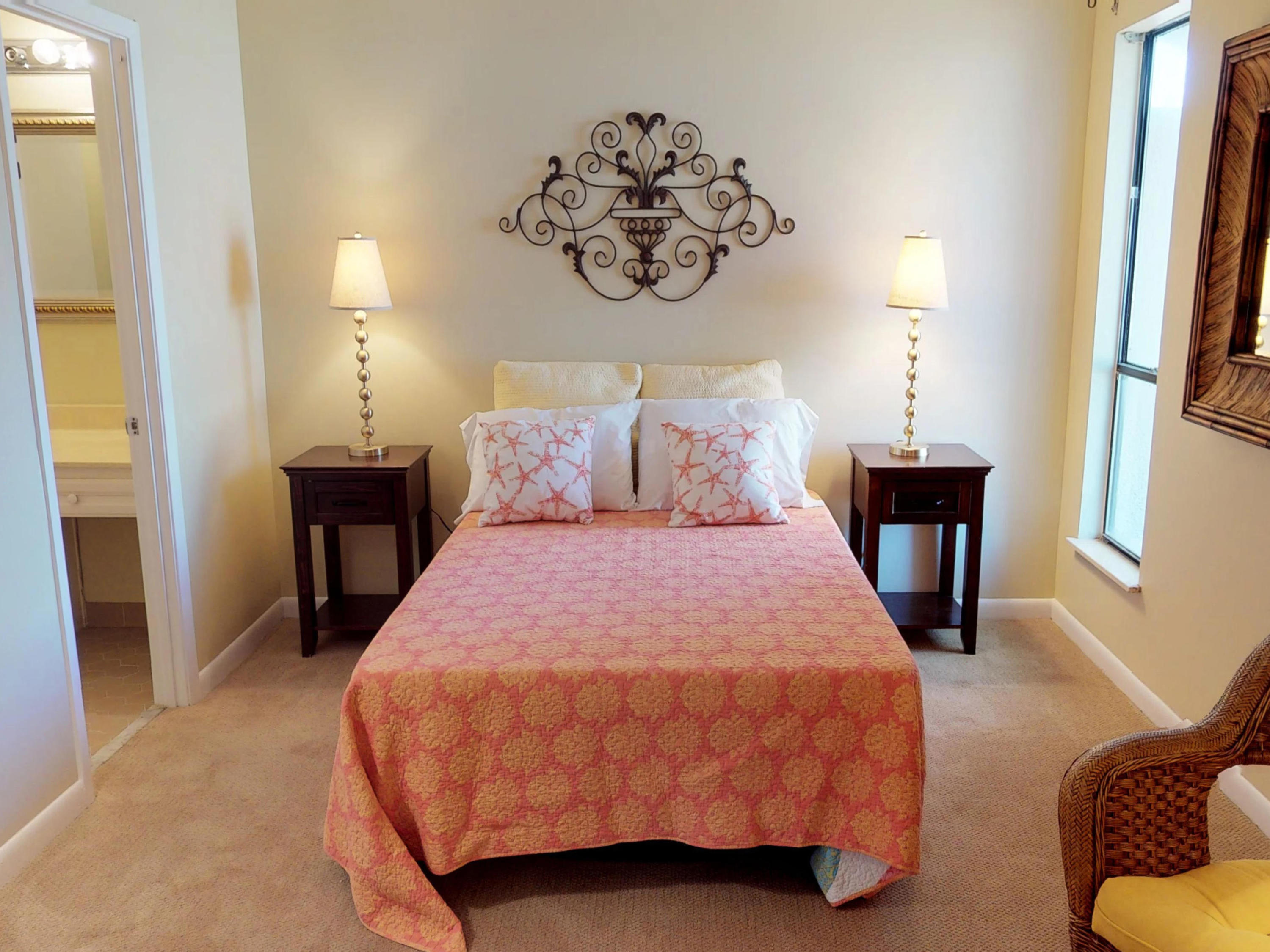 LINKSIDE VILLAGE UNIT 1 - Residential