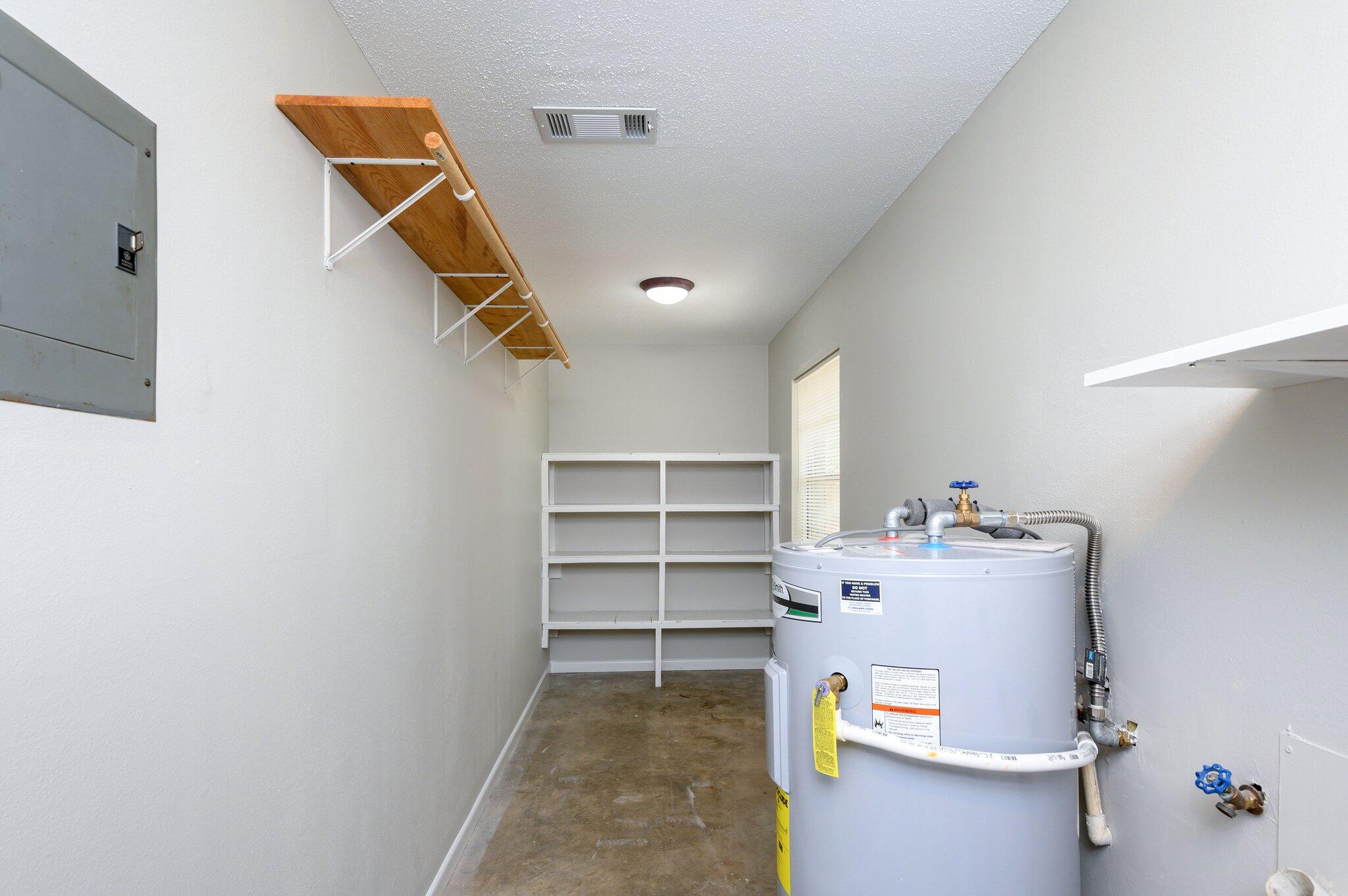 GARNIERS HEIGHTS 1ST ADDN - Residential