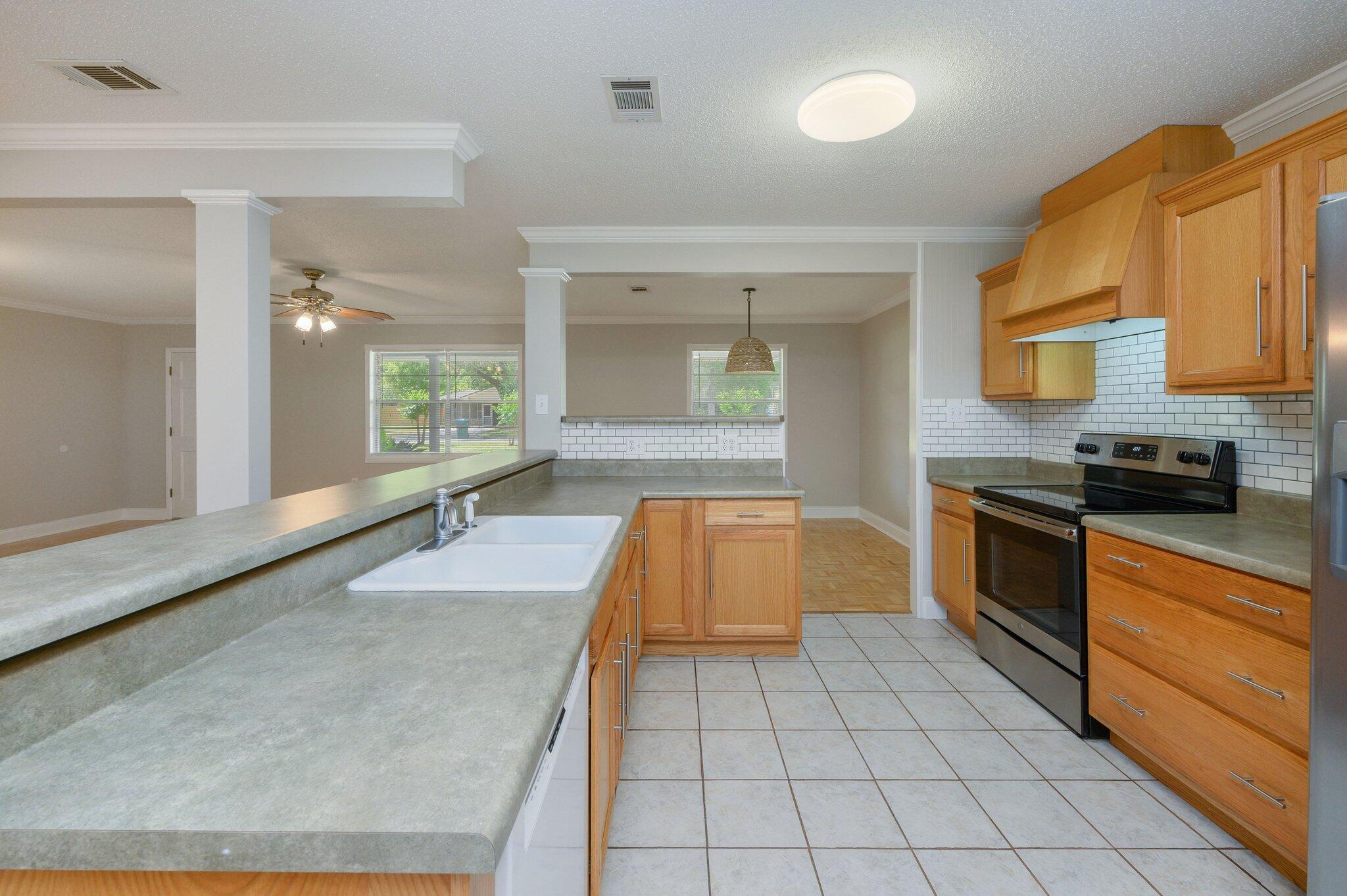 GARNIERS HEIGHTS 1ST ADDN - Residential