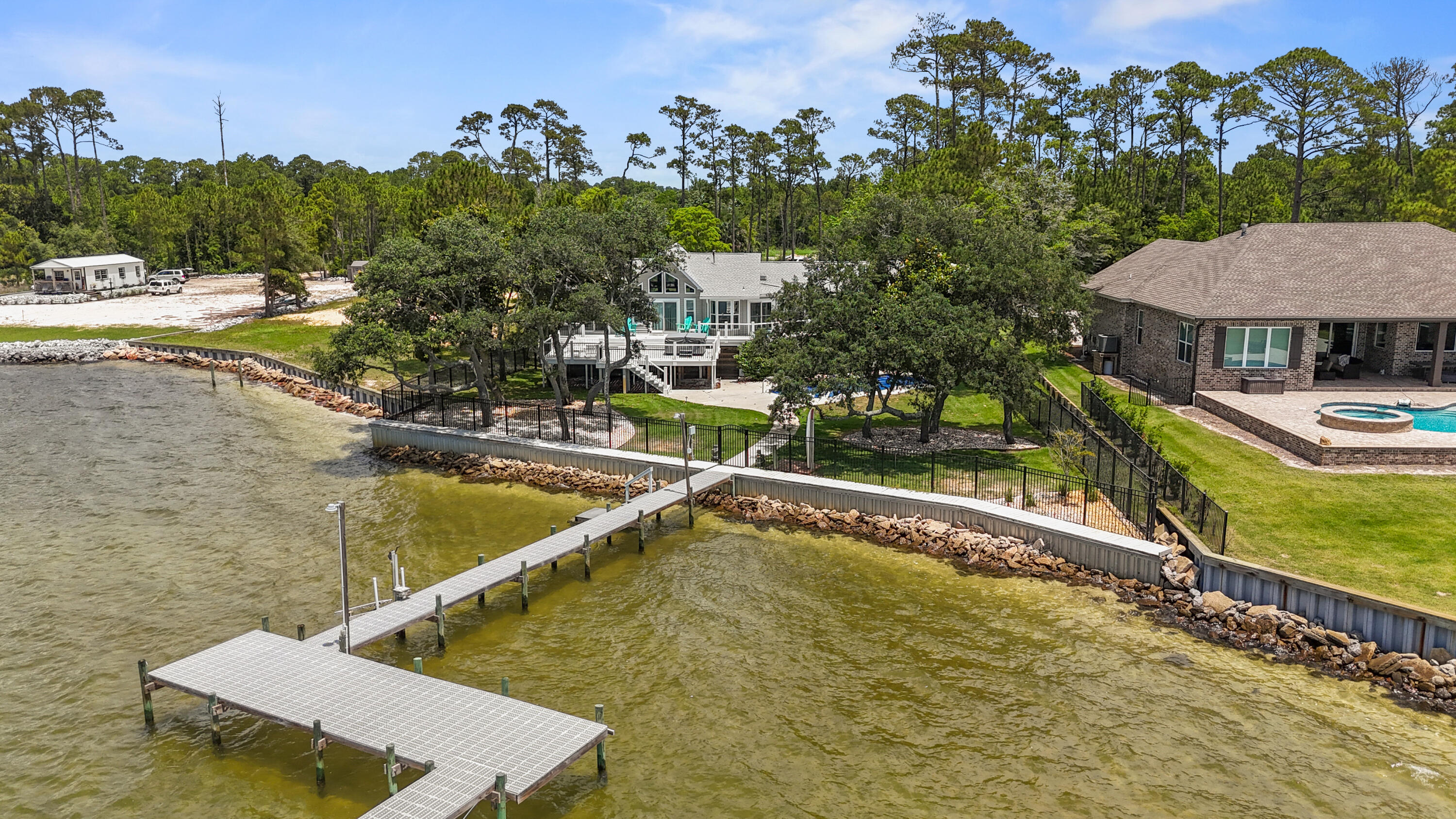PARISH POINT - Residential