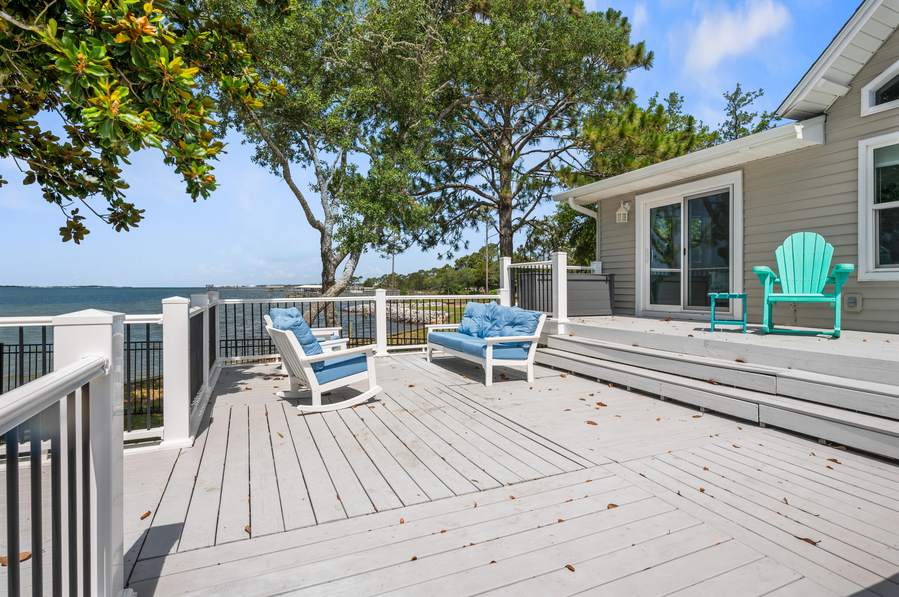 PARISH POINT - Residential