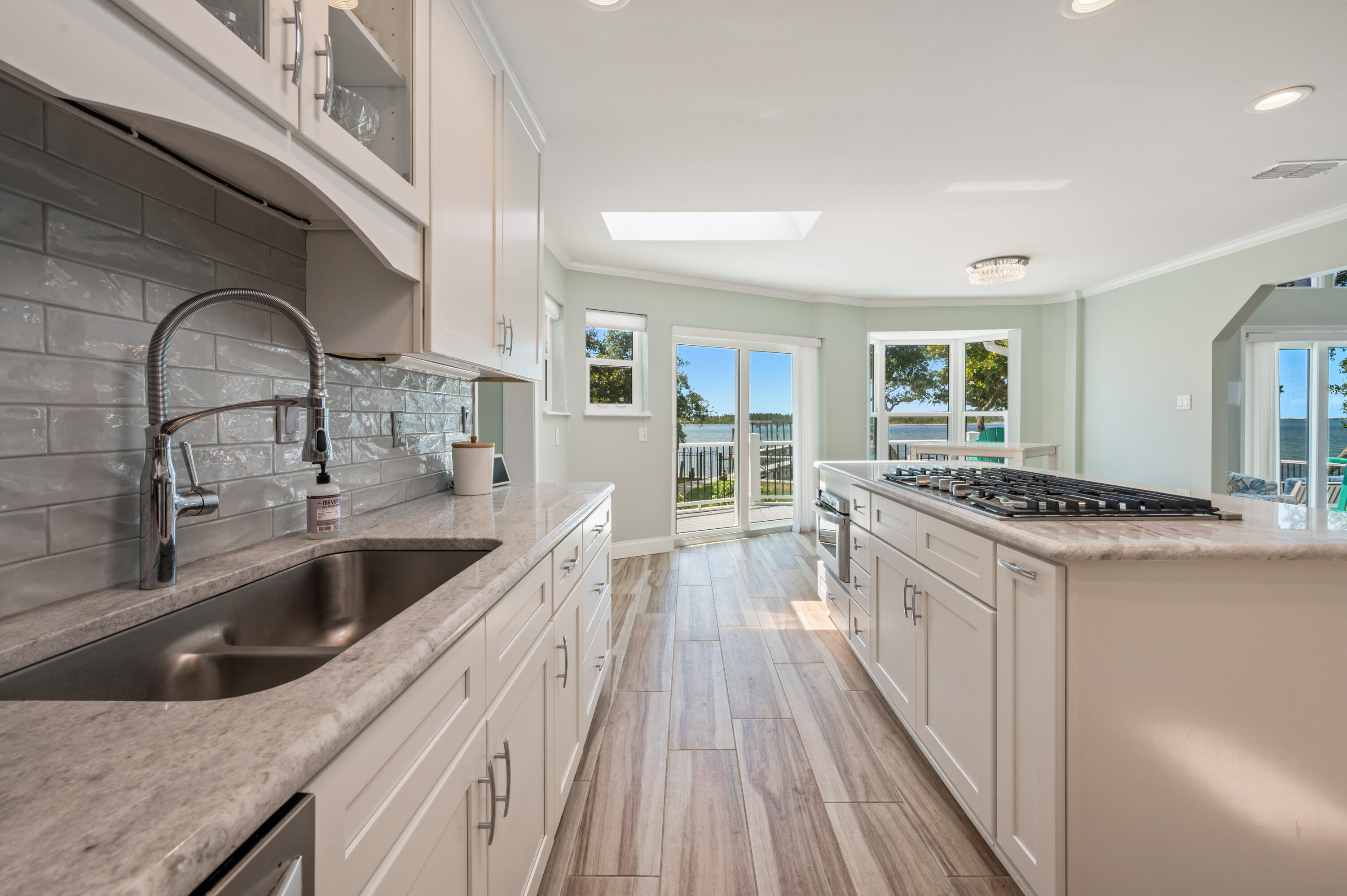 PARISH POINT - Residential