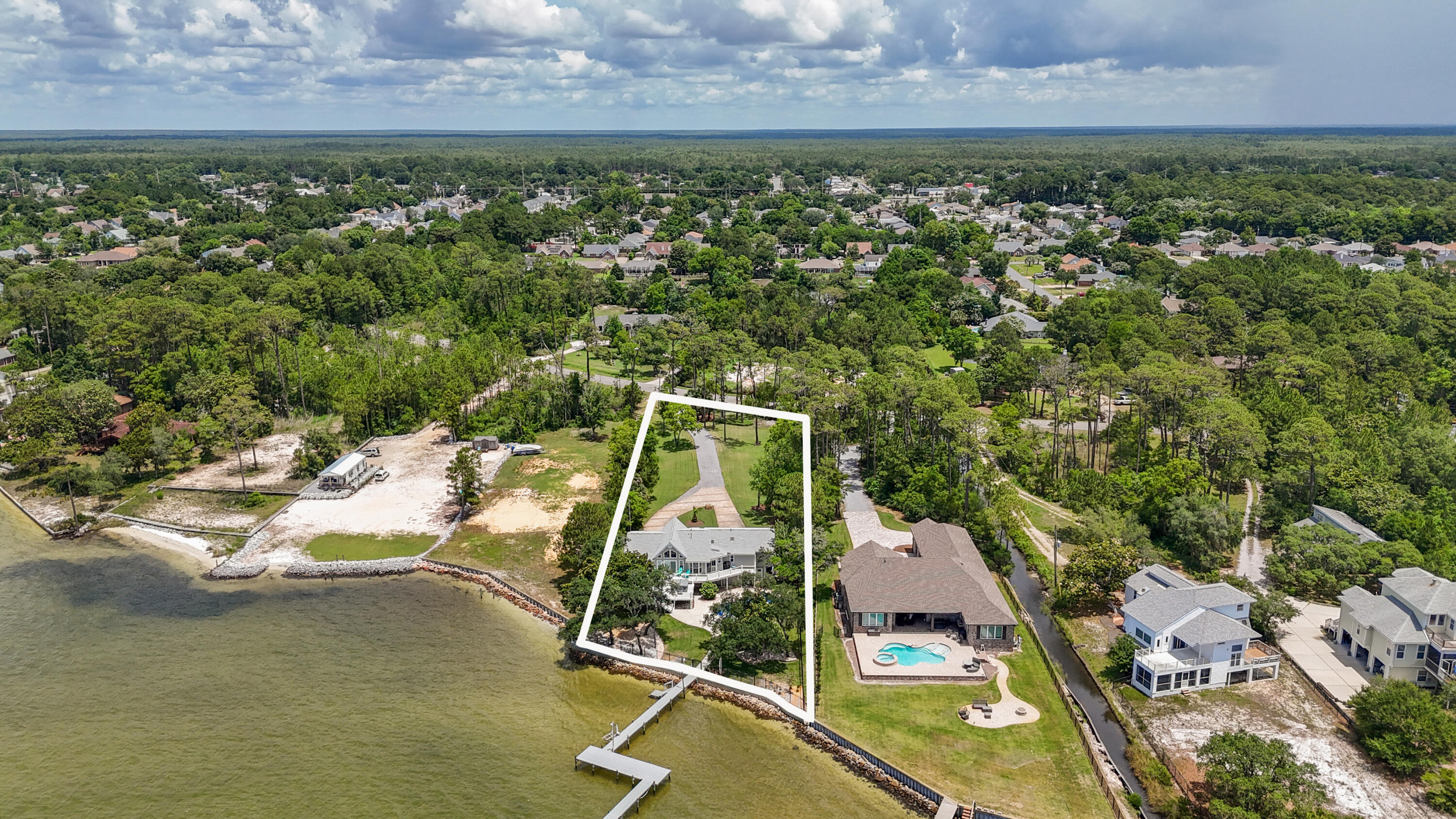 PARISH POINT - Residential
