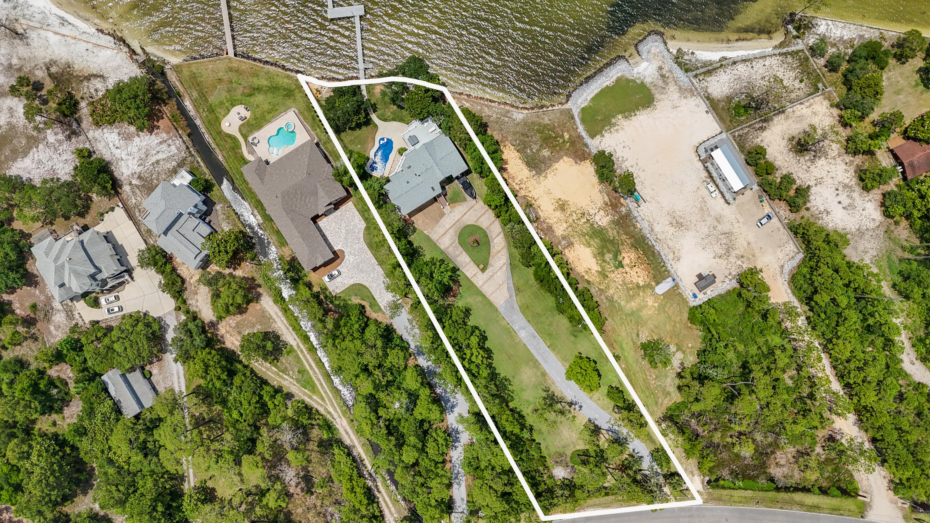 PARISH POINT - Residential