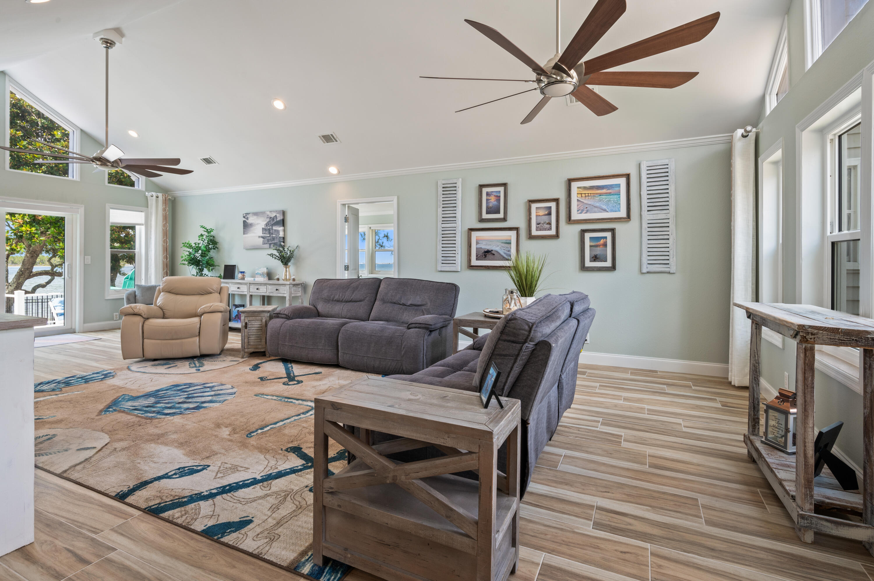 PARISH POINT - Residential