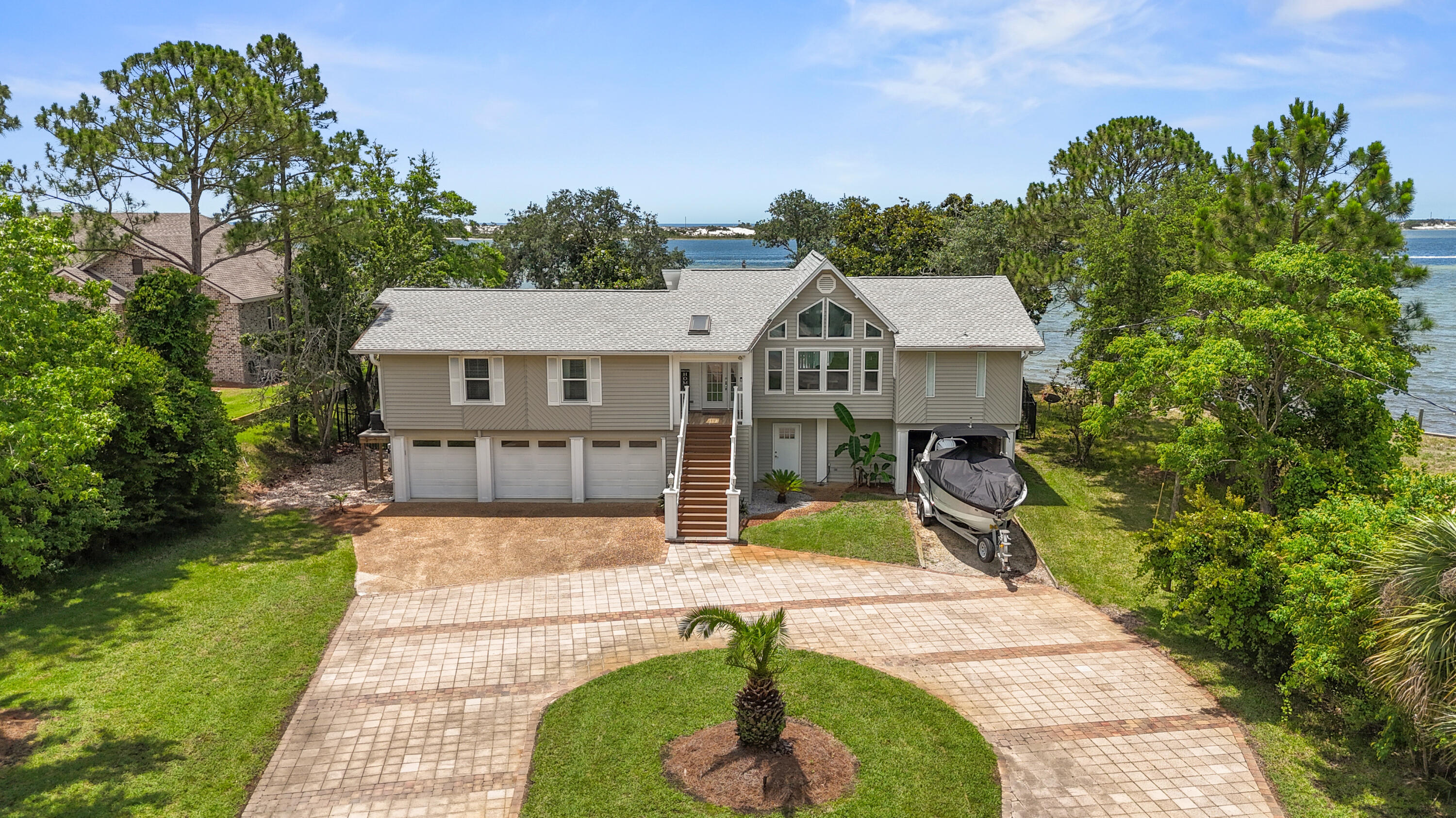 PARISH POINT - Residential