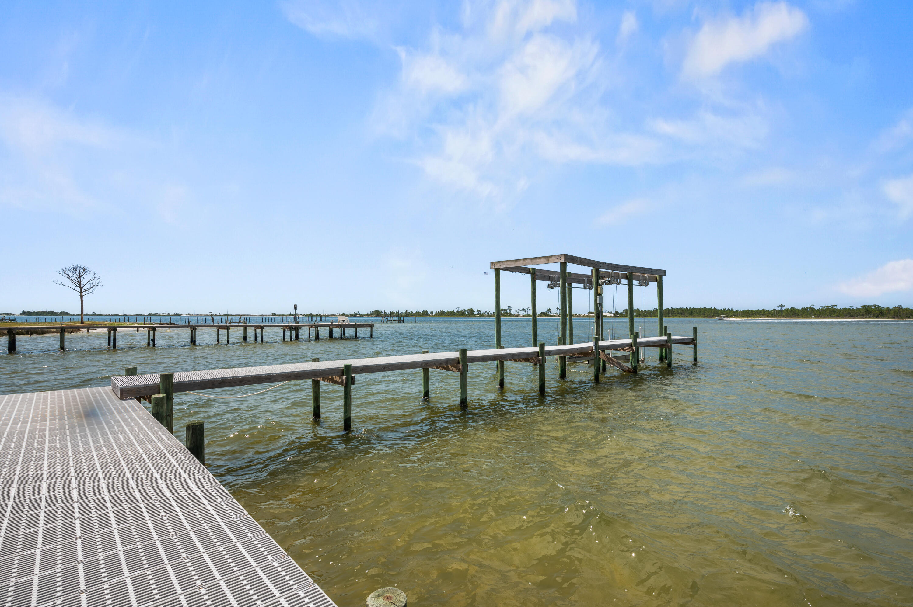 PARISH POINT - Residential