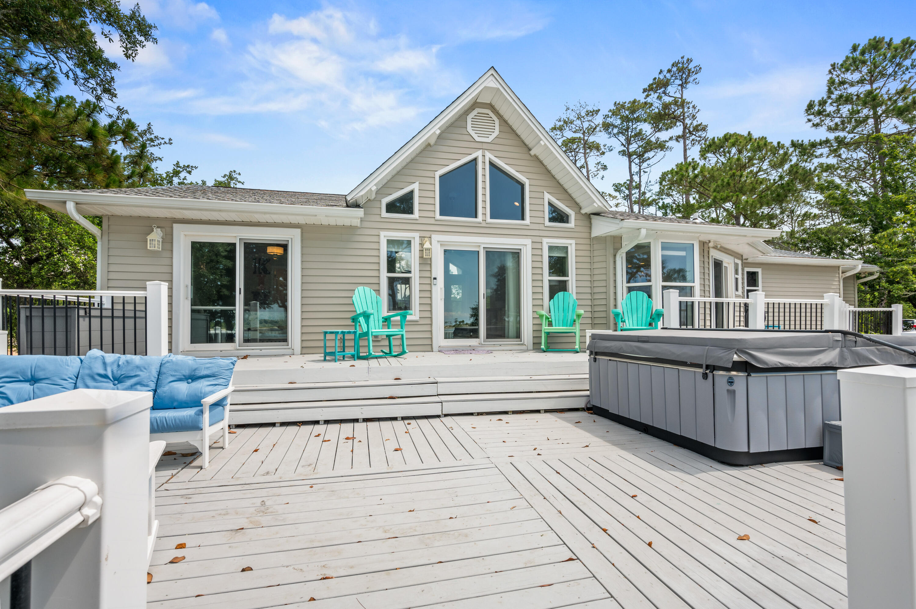 PARISH POINT - Residential