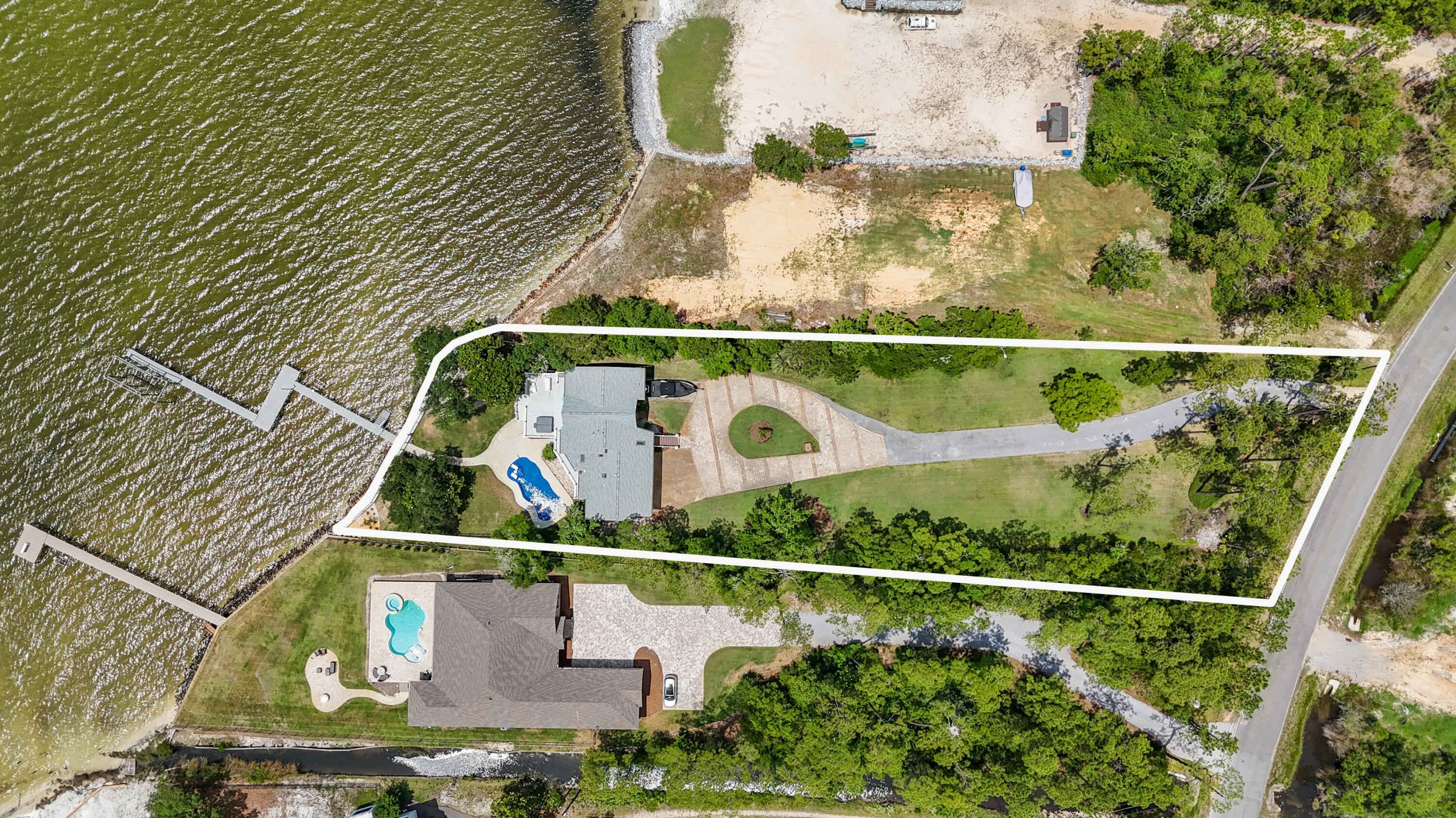 PARISH POINT - Residential