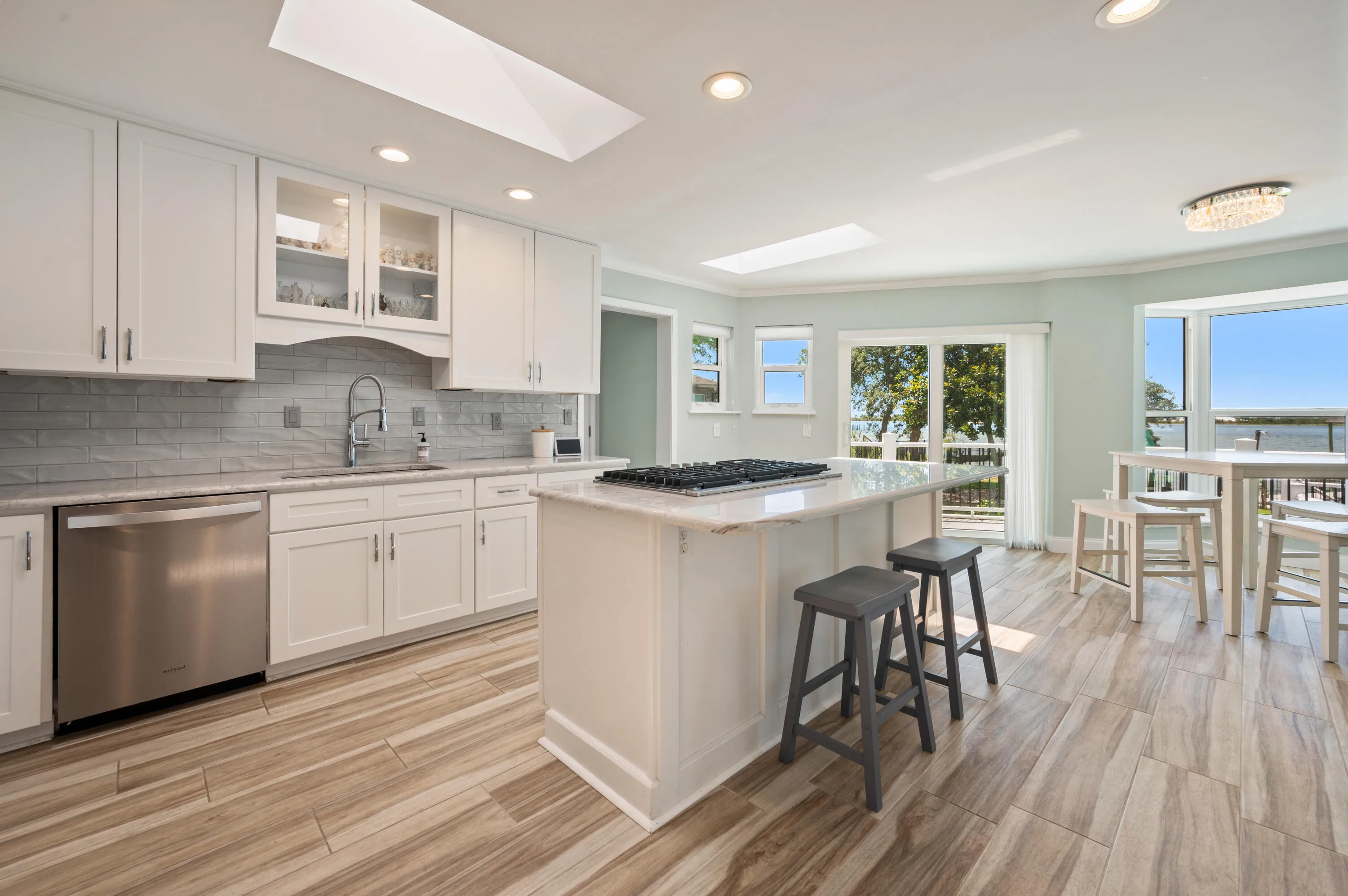 Mary Esther, Florida 32569, United States, 4 Bedrooms Bedrooms, ,4 BathroomsBathrooms,Residential,Active,138467