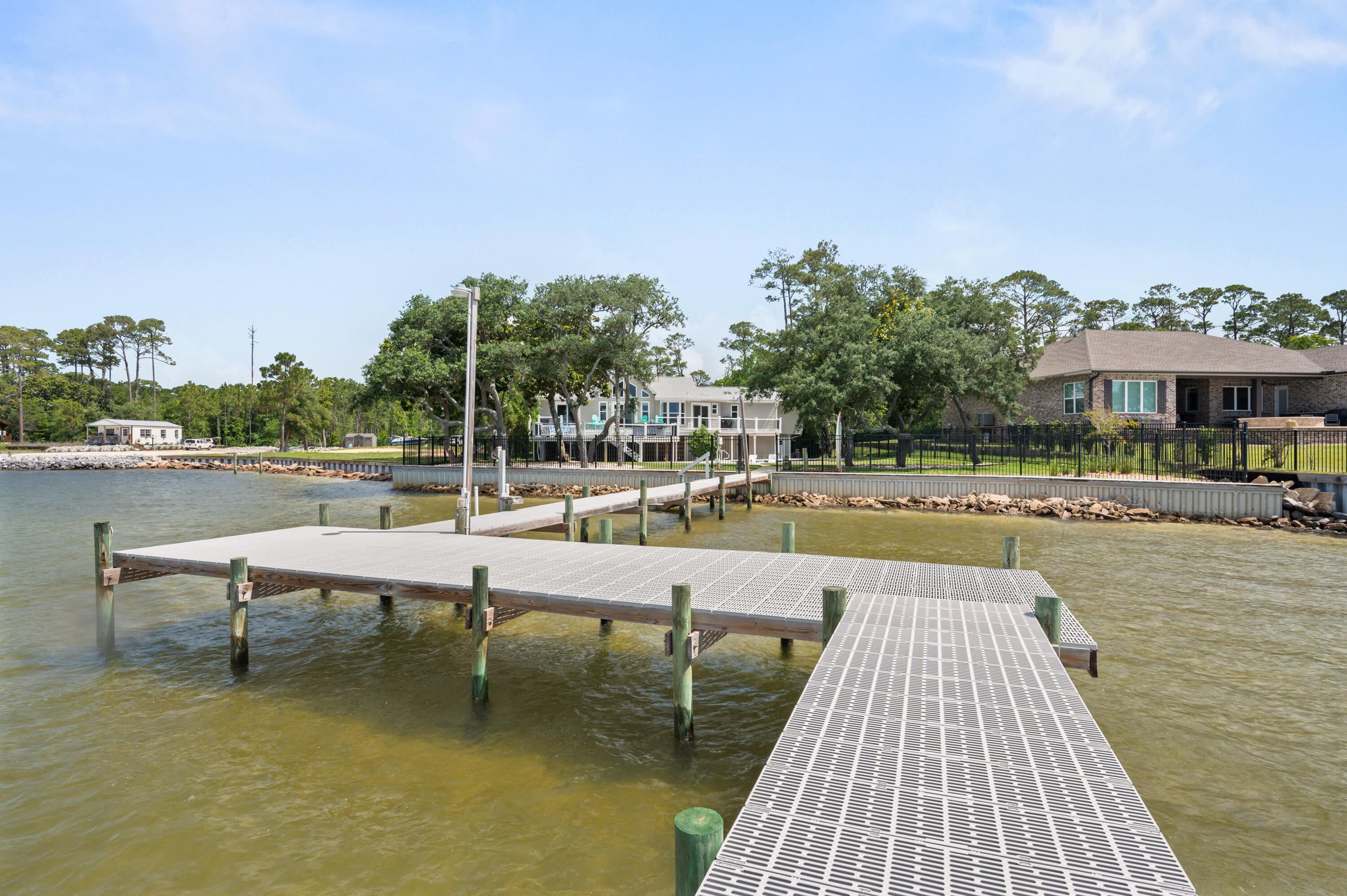 PARISH POINT - Residential