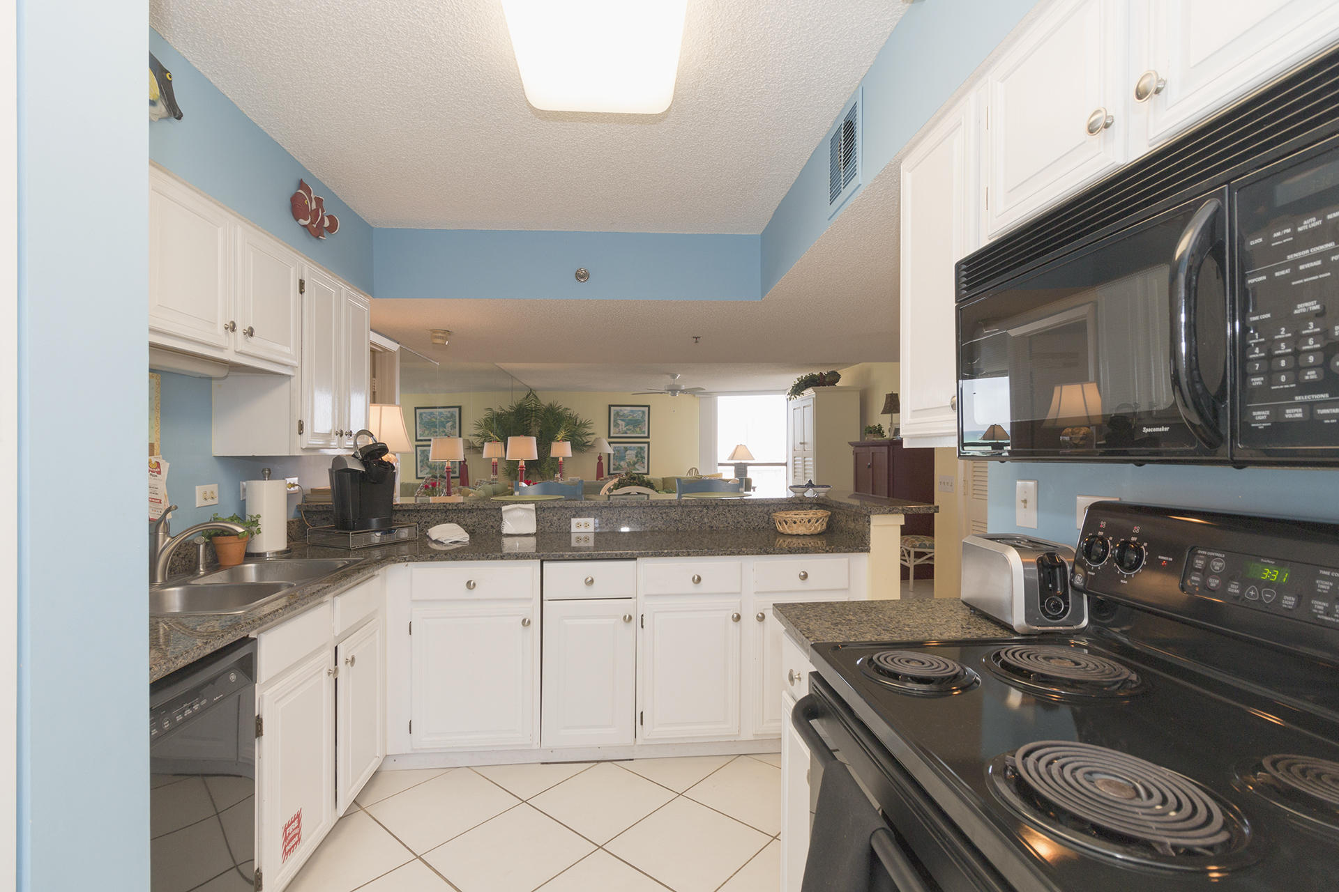 MAINSAIL CONDO PH 3 - Residential