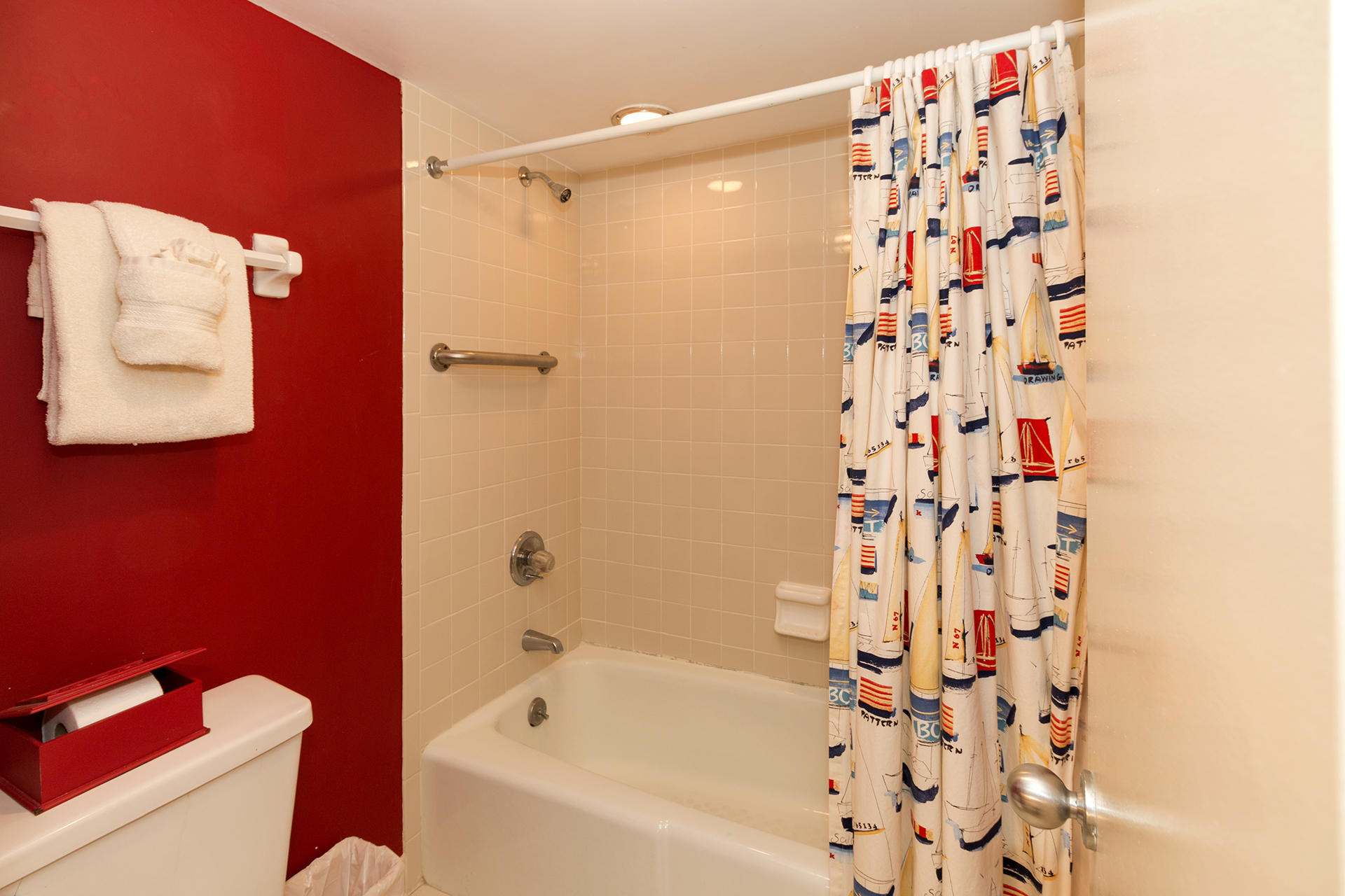 MAINSAIL CONDO PH 3 - Residential