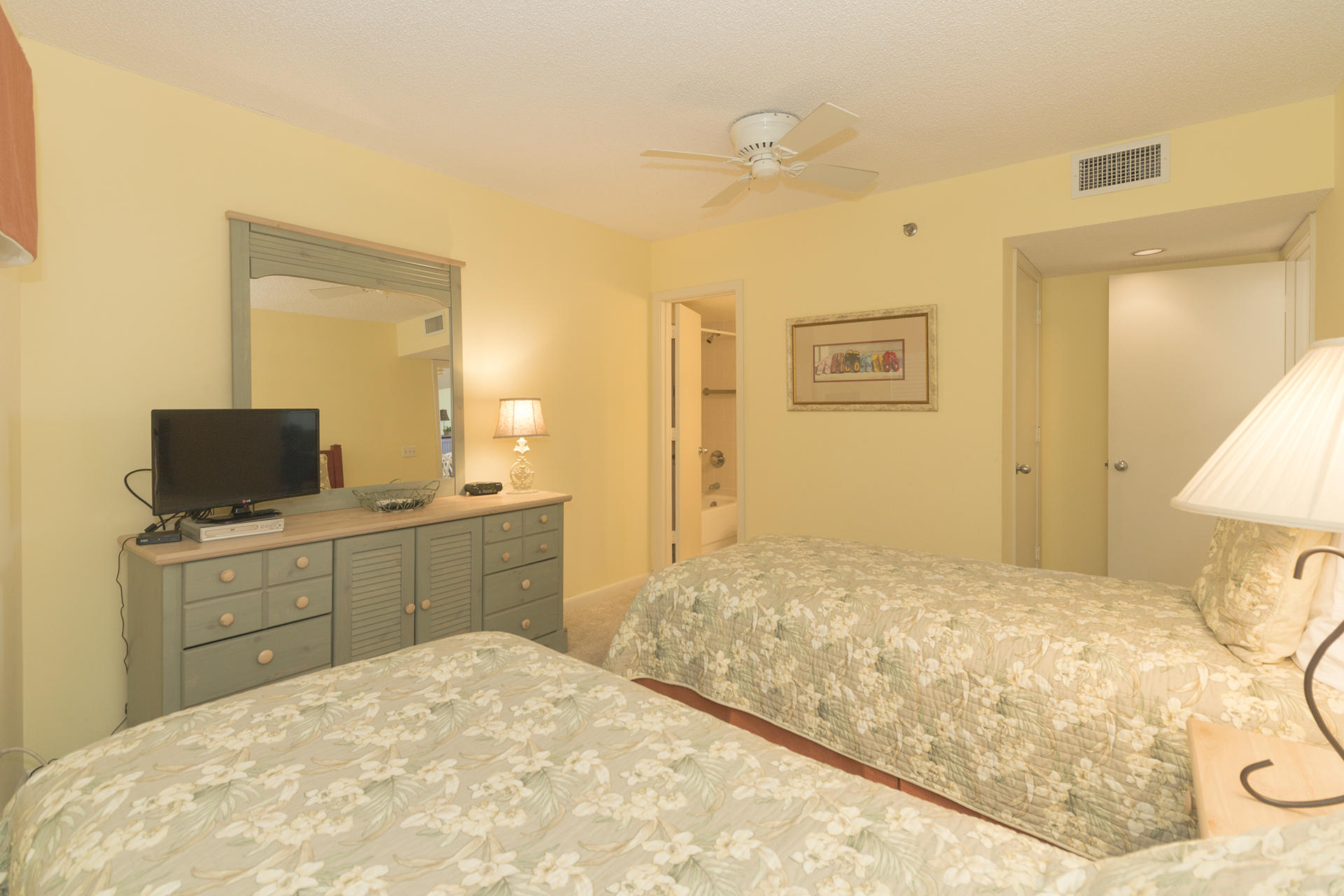 MAINSAIL CONDO PH 3 - Residential