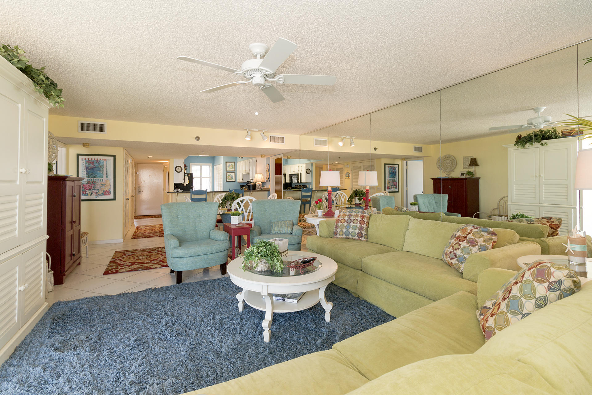 MAINSAIL CONDO PH 3 - Residential