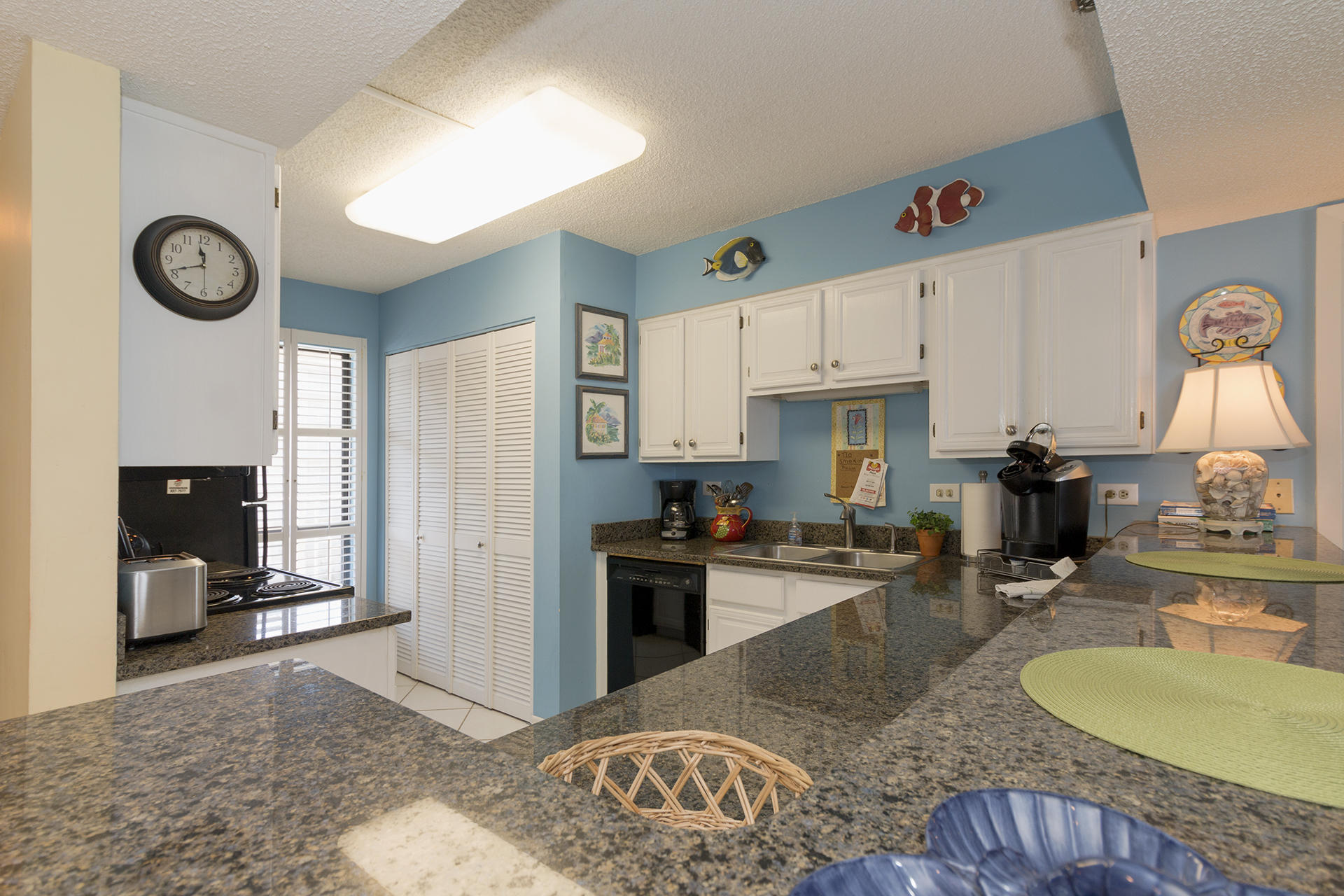 MAINSAIL CONDO PH 3 - Residential