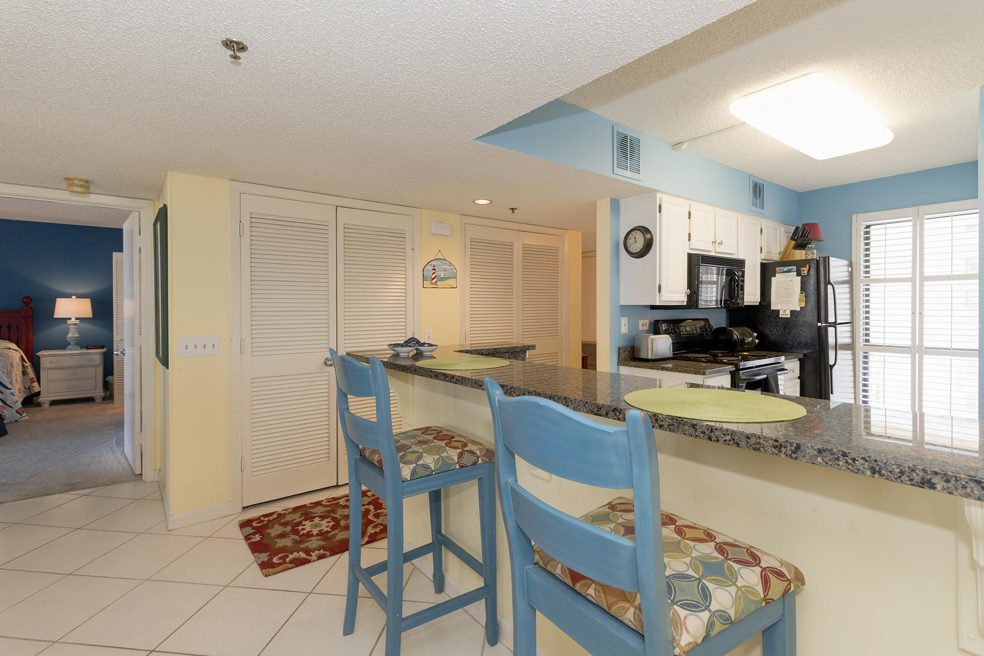 MAINSAIL CONDO PH 3 - Residential