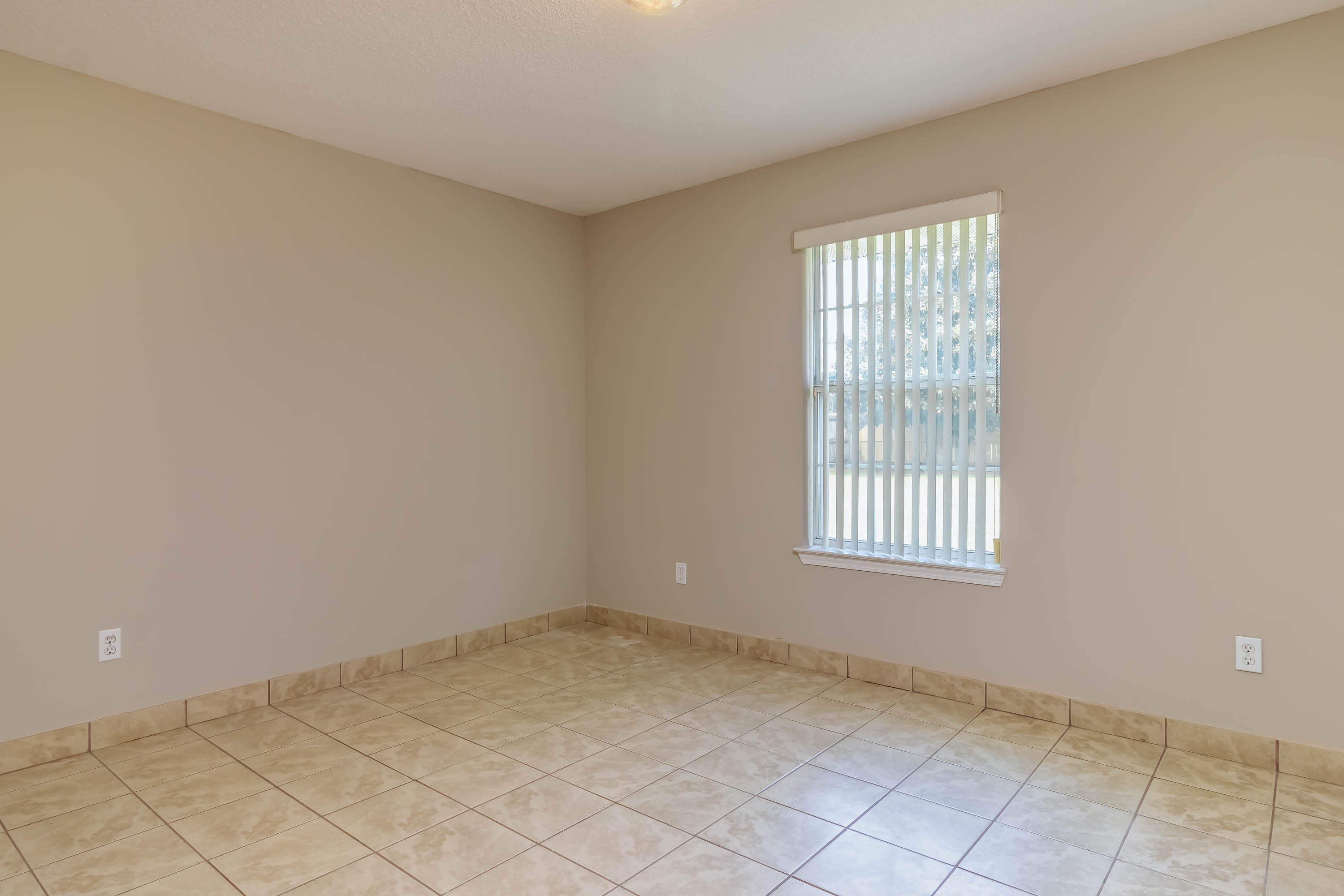 CHEROKEE BEND S/D PH 2 - Residential