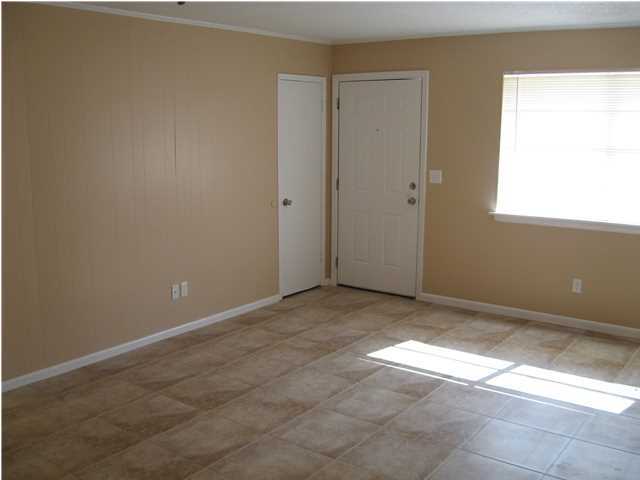 HICKORY - Residential Lease