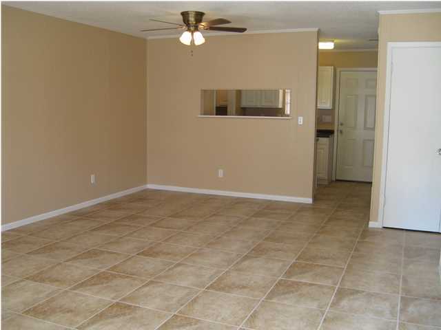 HICKORY - Residential Lease