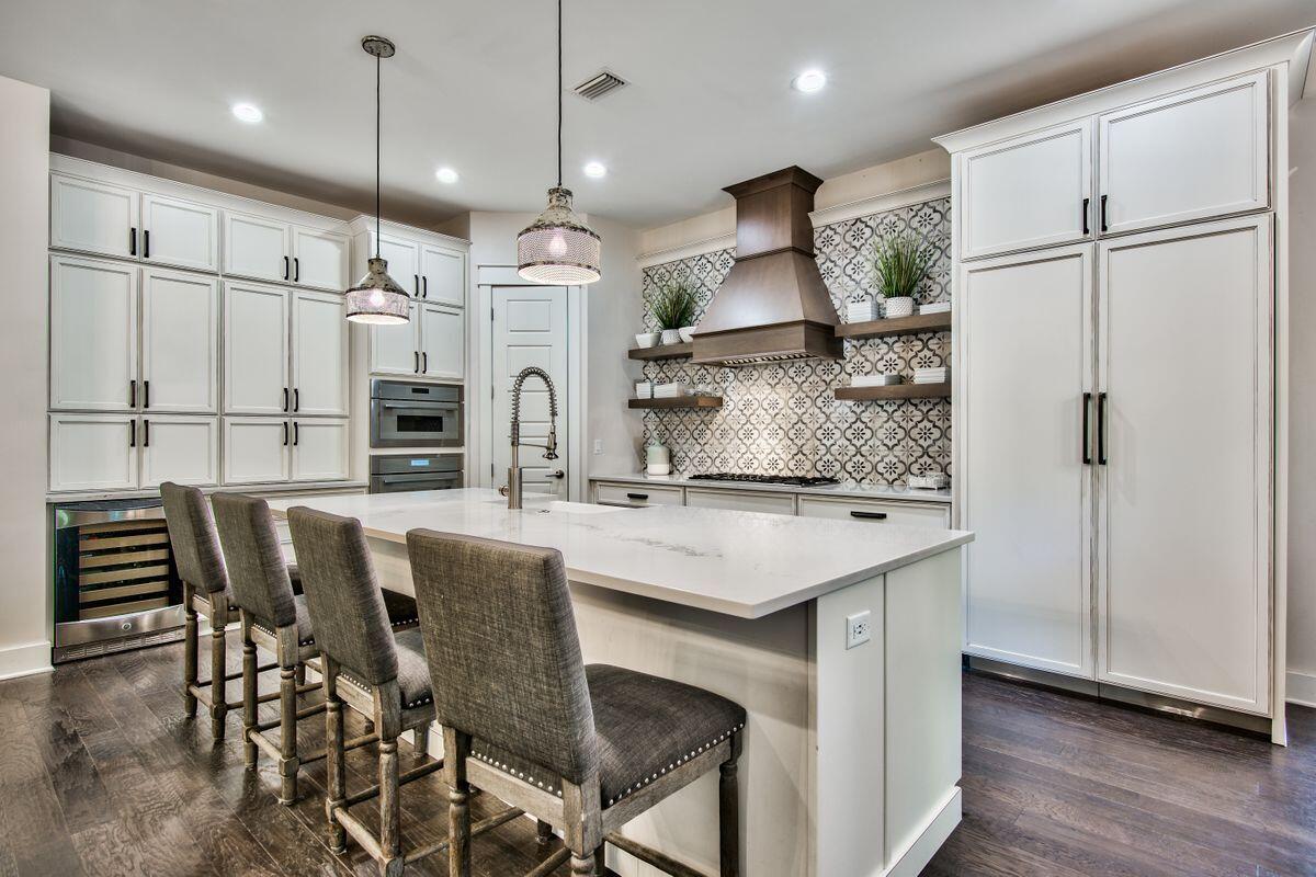 WILD HERON - Residential