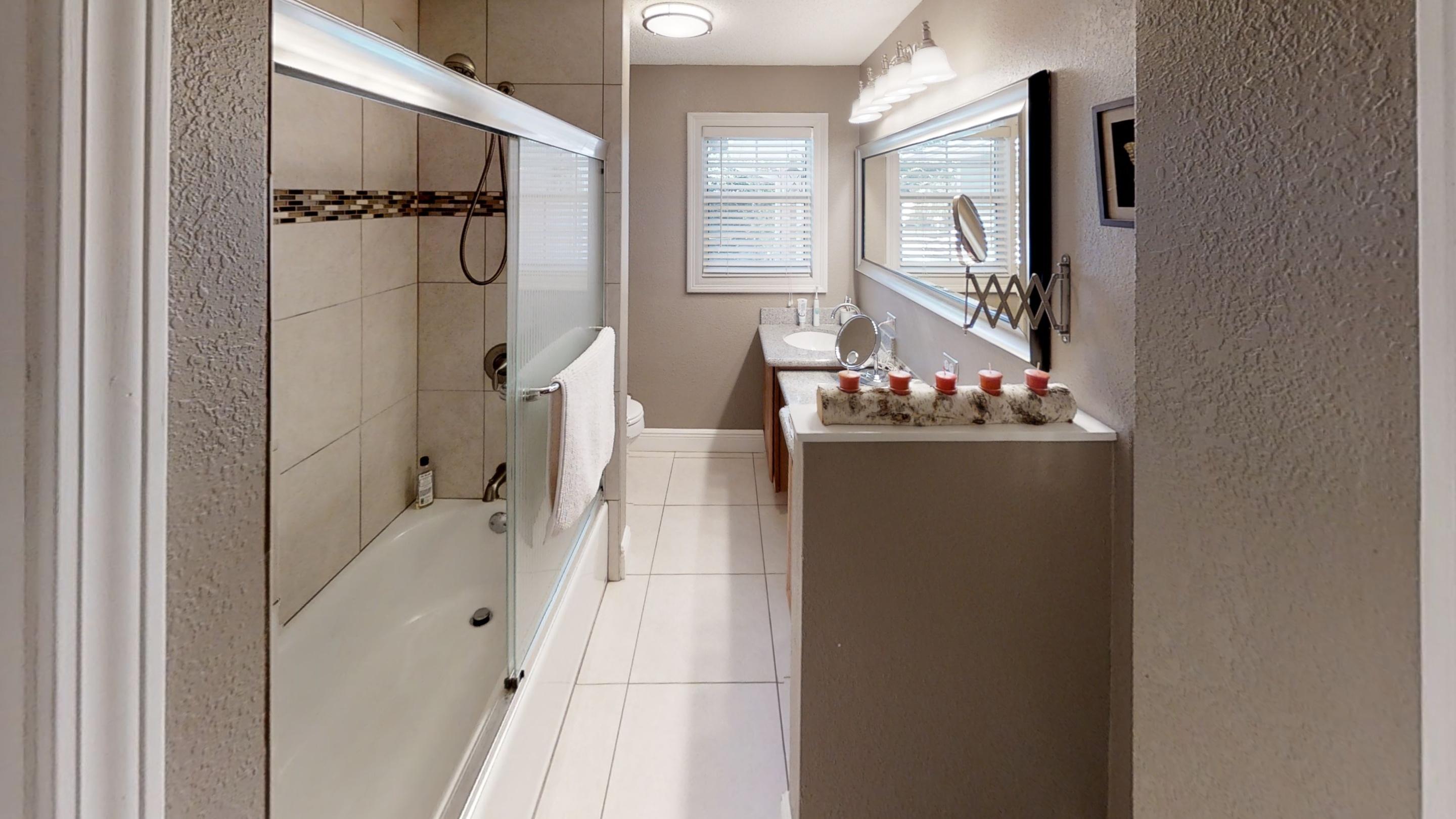 ROSEWOOD HOMES - Residential