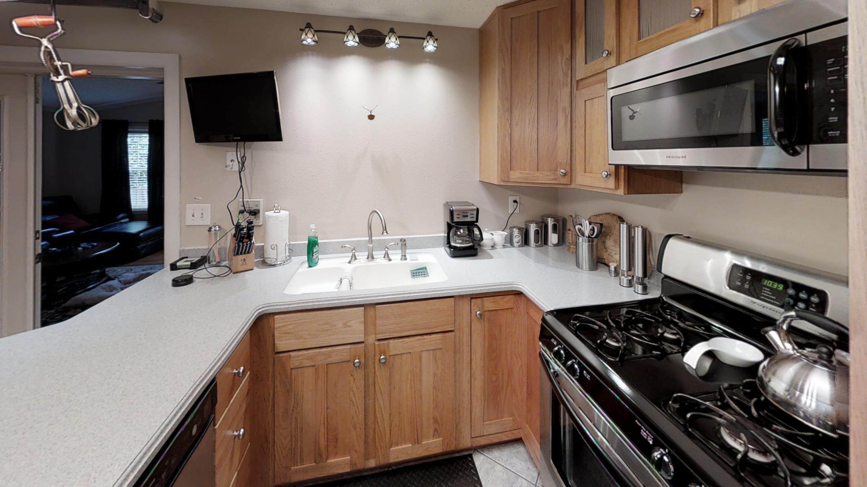 ROSEWOOD HOMES - Residential