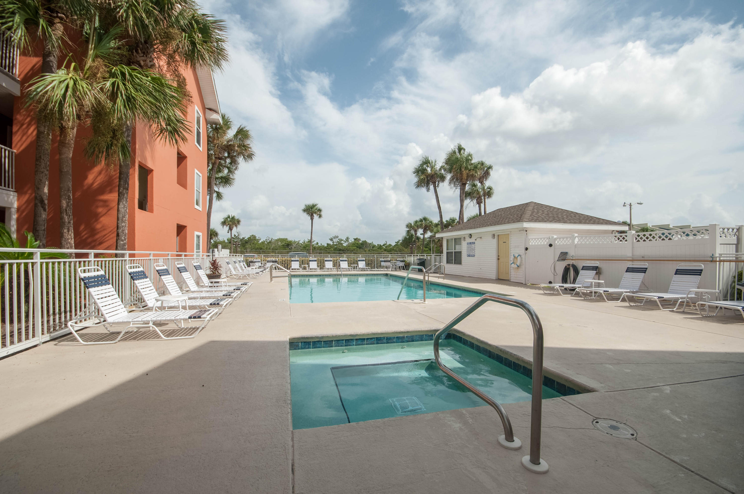 GULFVIEW 2 CONDO PH 1 - Residential