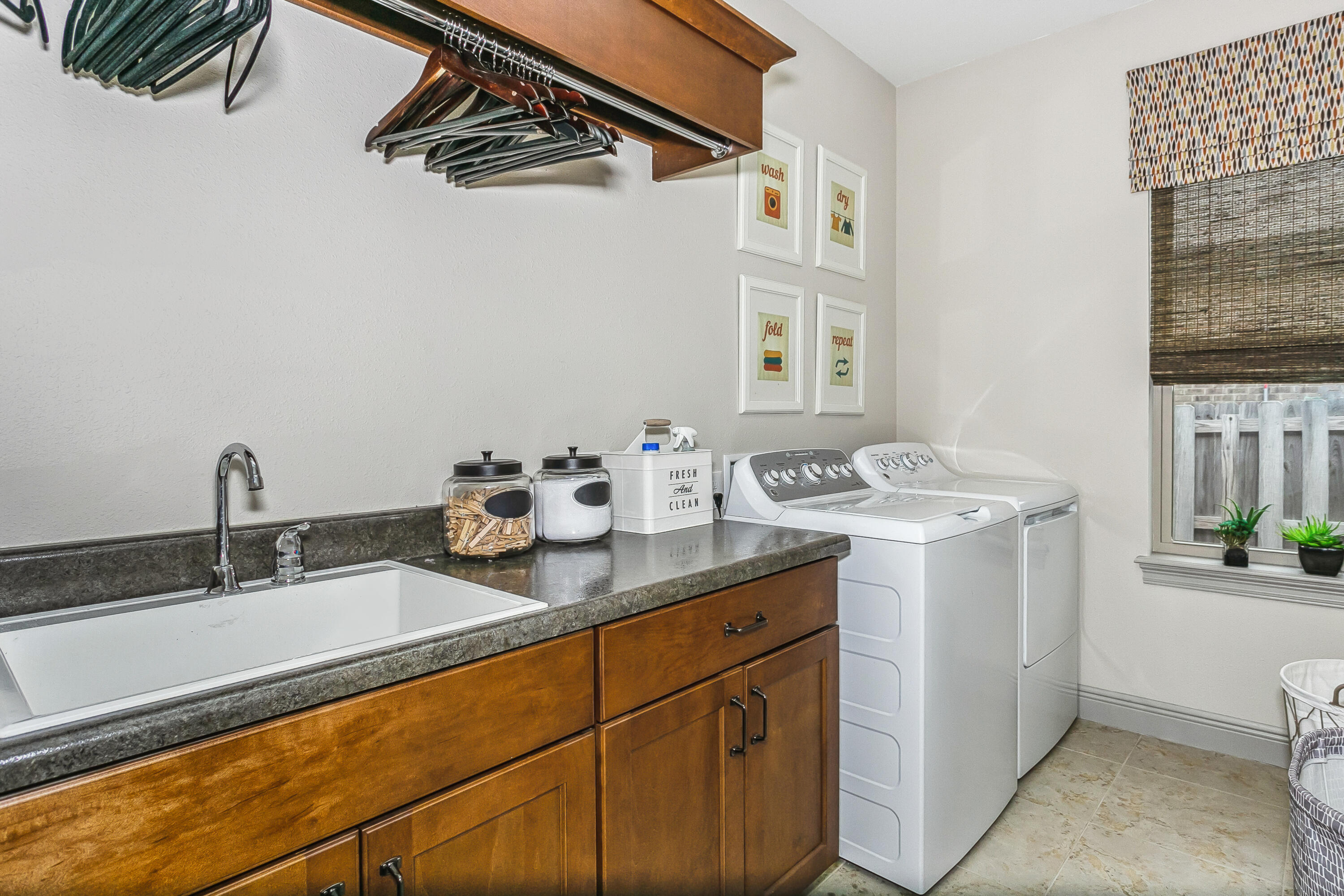 HUNTINGTON S/D PH 1 - Residential