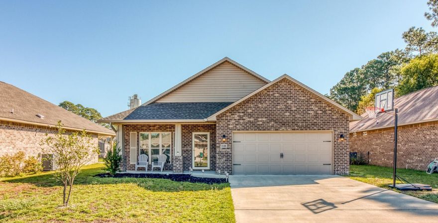 Welcome home to Riverview Estates! Your new home sits on a quiet cul de sac surrounded by newly constructed homes. As you drive up to your new home, your house is first on the left of the cul de sac. A long drive way greets you with a beautifully landscaped lawn. As you enter your home through your front porch and enter the foyer, your tall ceilings seamlessly connect to your large open living room and kitchen. With your three bedrooms on the left side of house and the master on the back, this split bedroom home is perfect for the family. Your large master bedroom has tray ceilings and an oversized walk in closet. Your master bath features dual vanities, garden tub, and a separate shower. Venture into your kitchen and you'll love the vast amount of counter space, stainless steel appliance and your island with a breakfast bar. Walk a little further and you'll notice a large laundry room fitted with an equally impressive pantry with lots of storage. Schedule a private showing today!