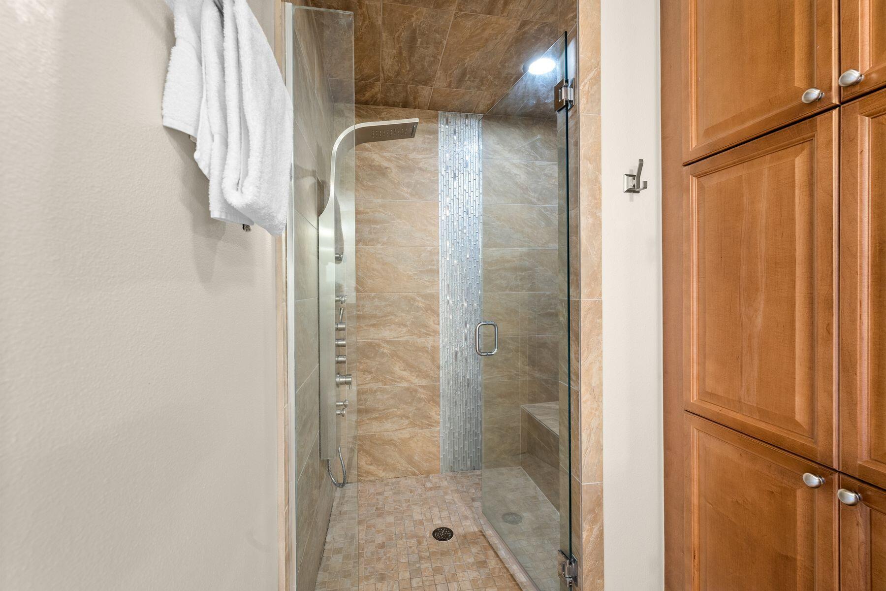 BELLA RIVA - Residential