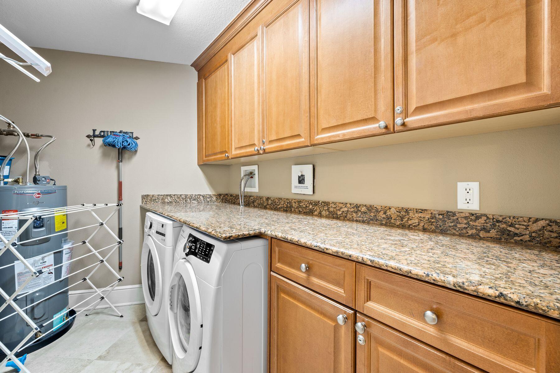 BELLA RIVA - Residential