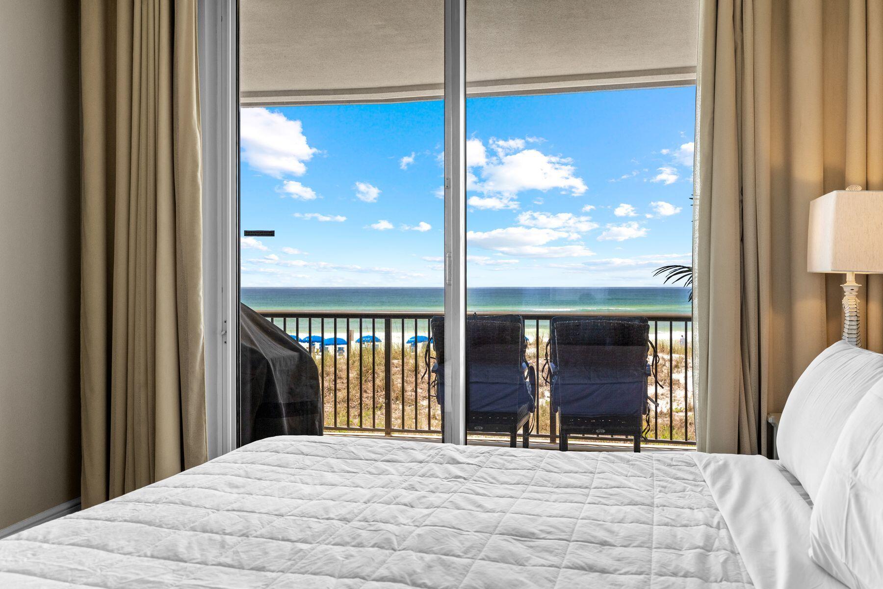 BELLA RIVA - Residential