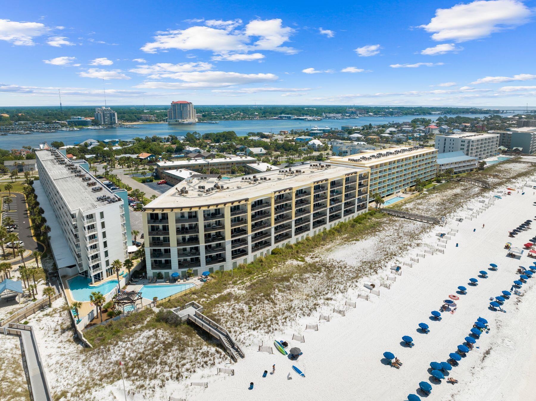 BELLA RIVA - Residential