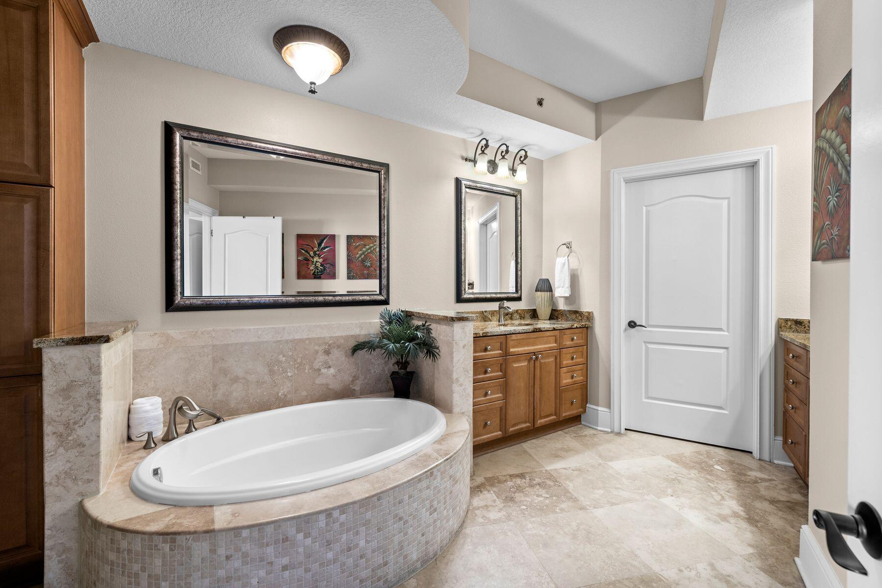 BELLA RIVA - Residential