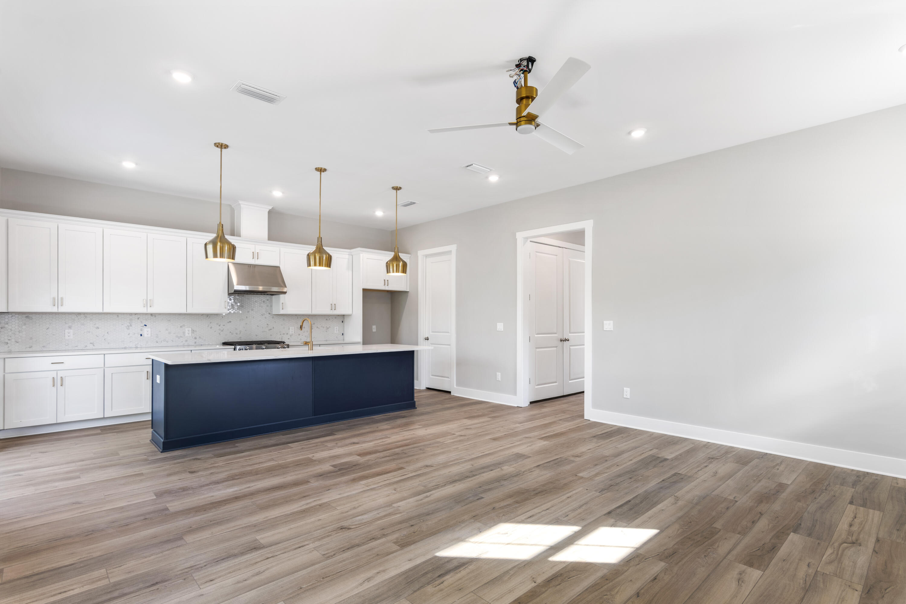 Nautilus Pointe - Residential