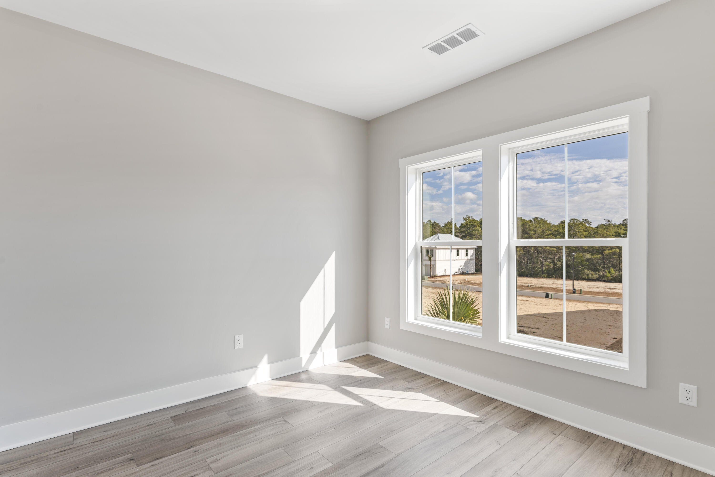 Nautilus Pointe - Residential