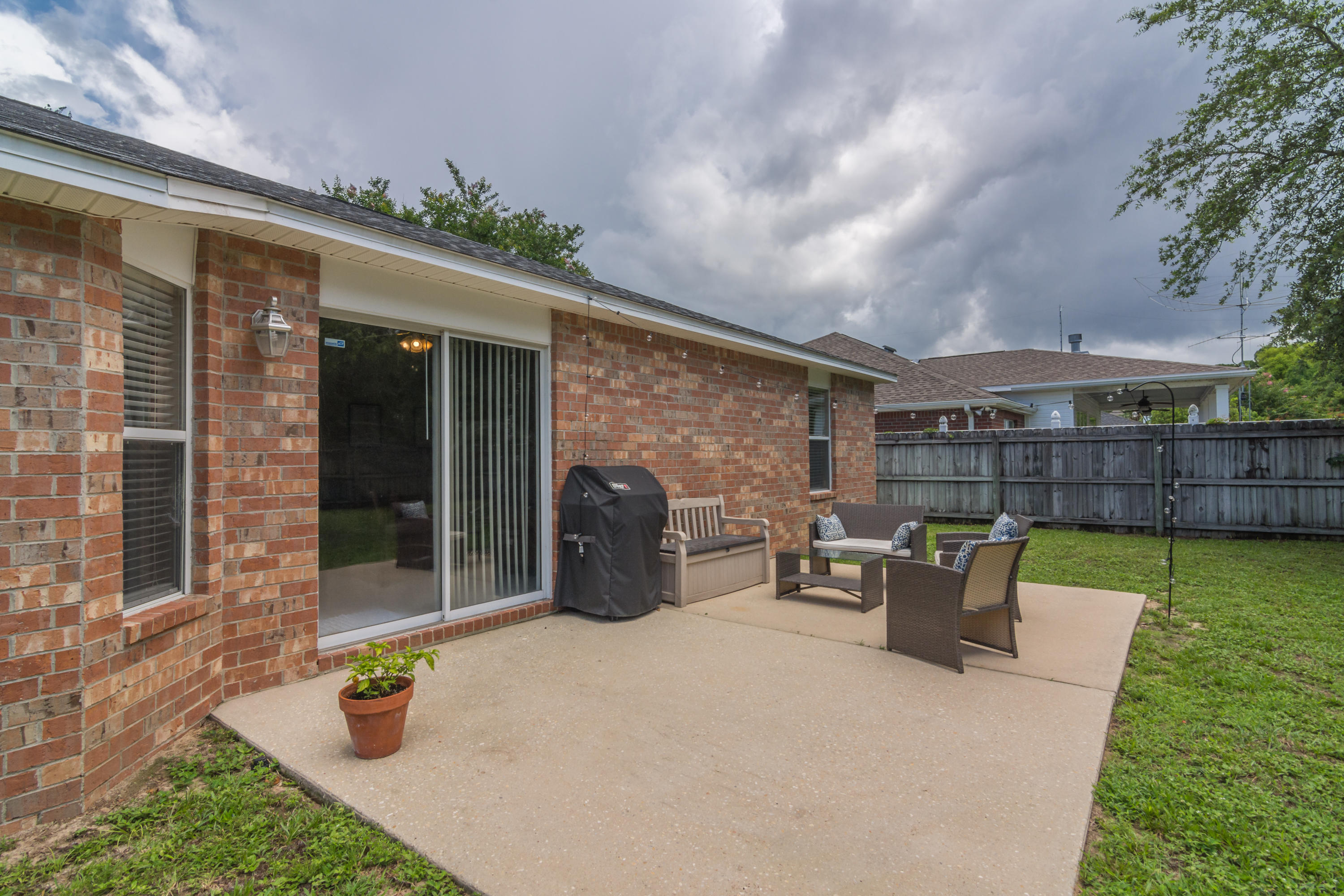 SHADOW OAK S/D - Residential