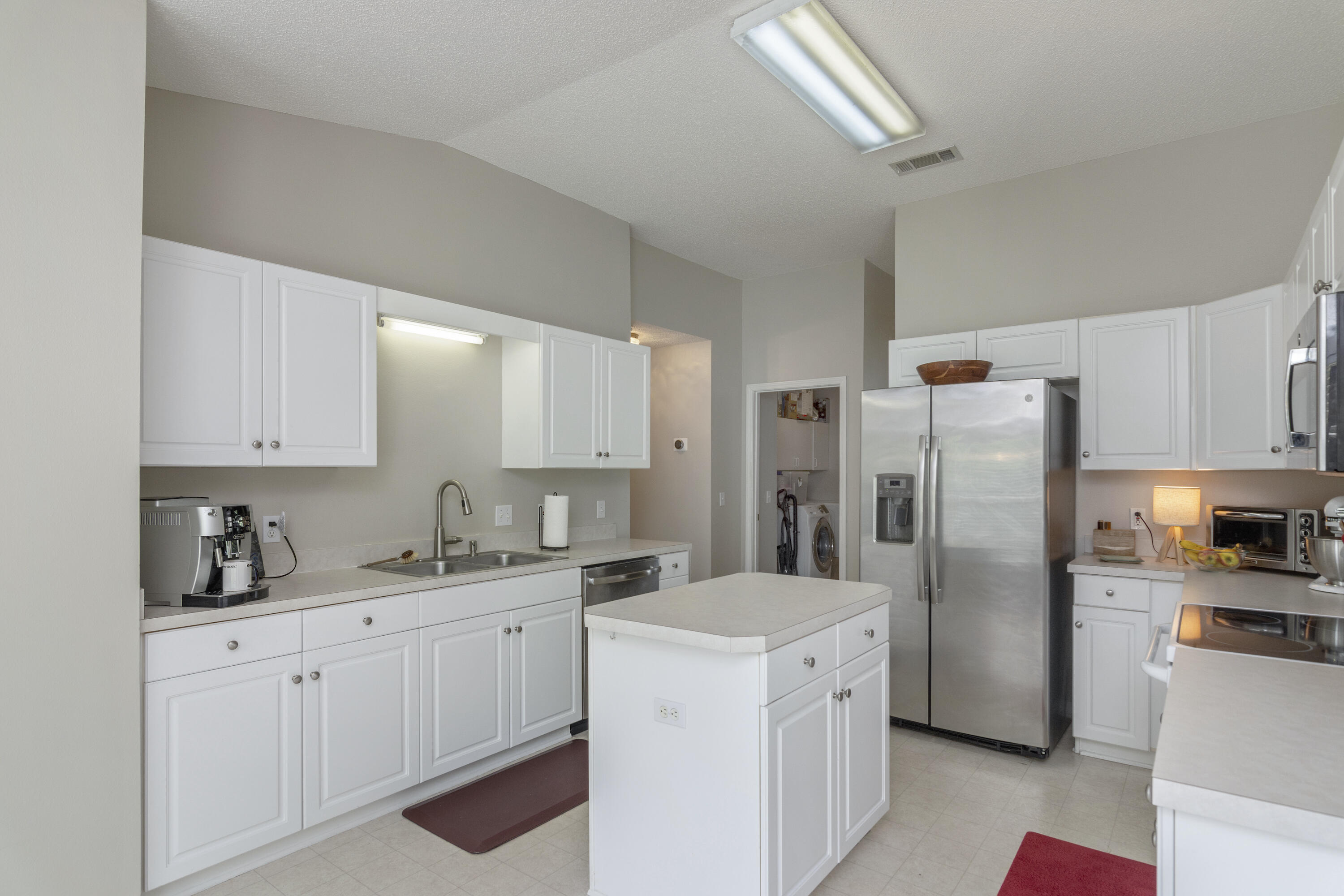 SHADOW OAK S/D - Residential