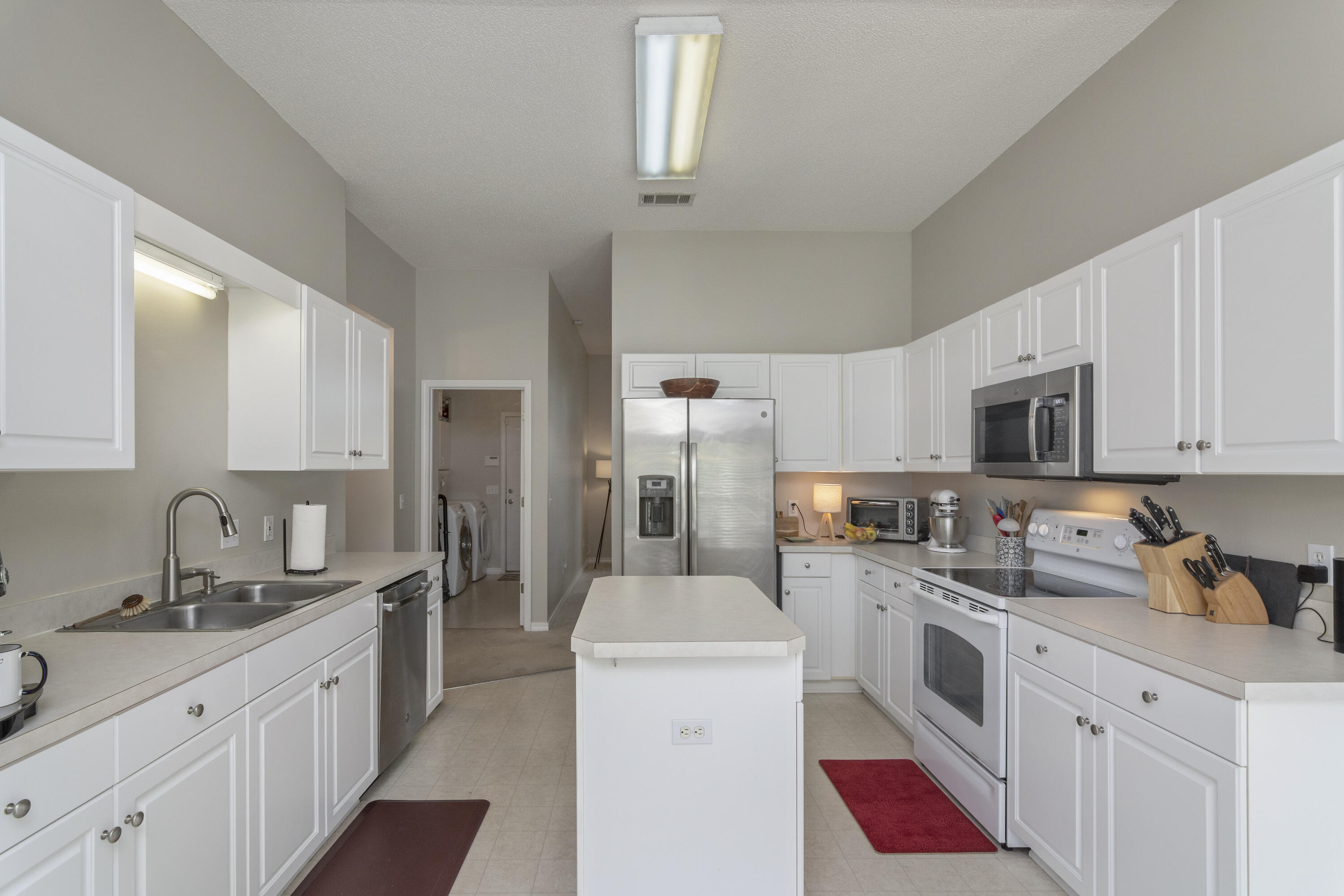 SHADOW OAK S/D - Residential