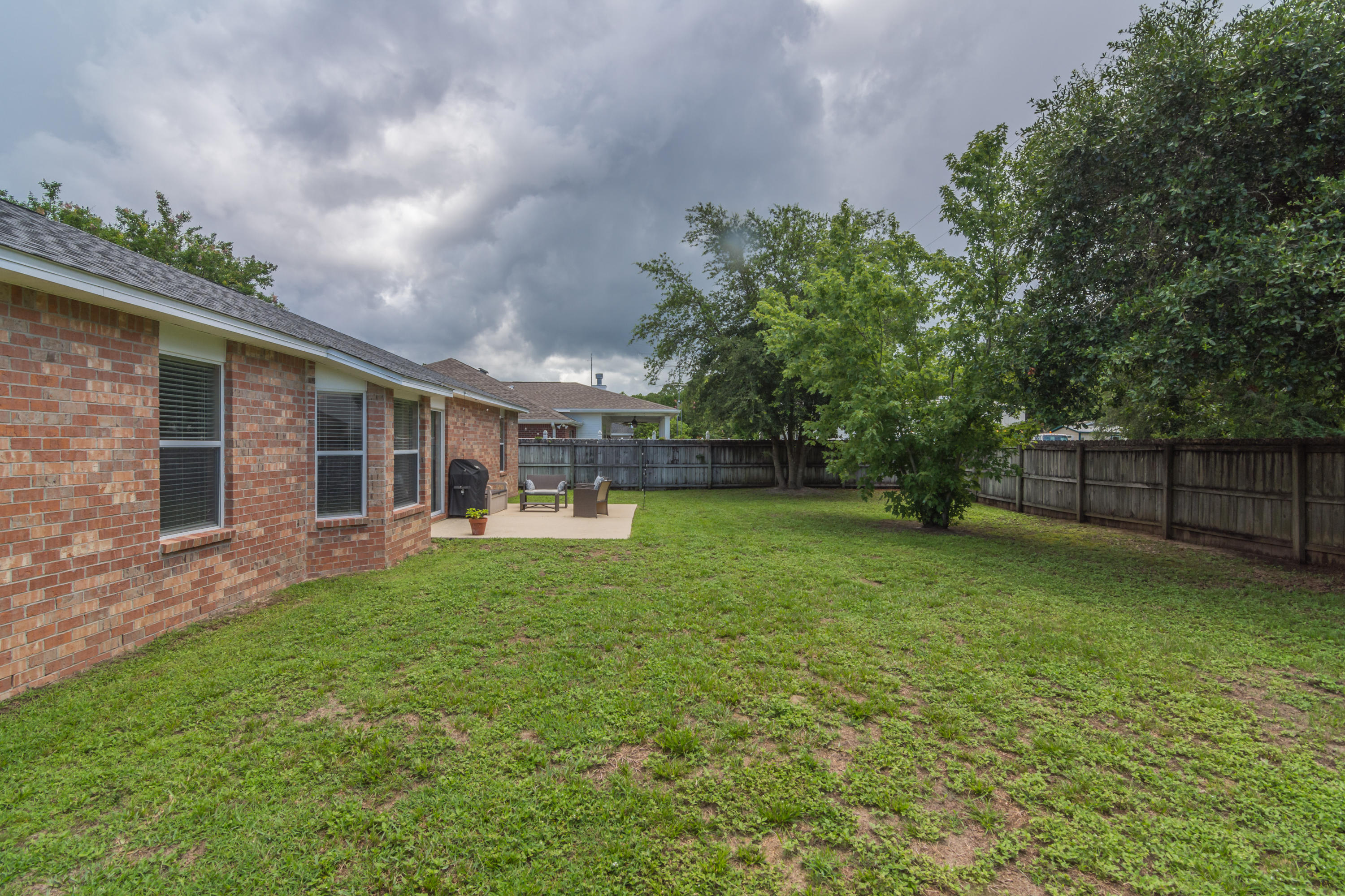 SHADOW OAK S/D - Residential