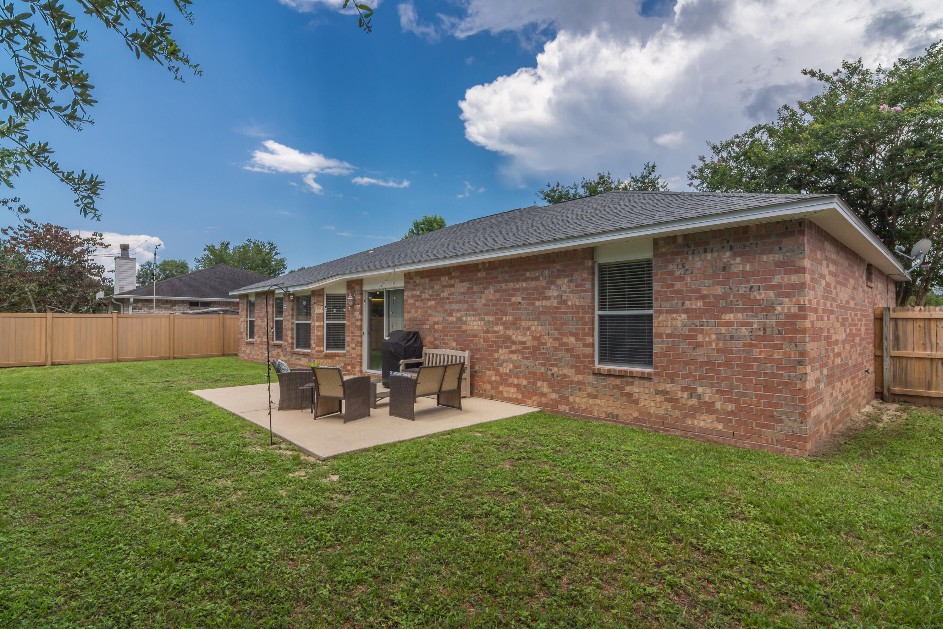 SHADOW OAK S/D - Residential