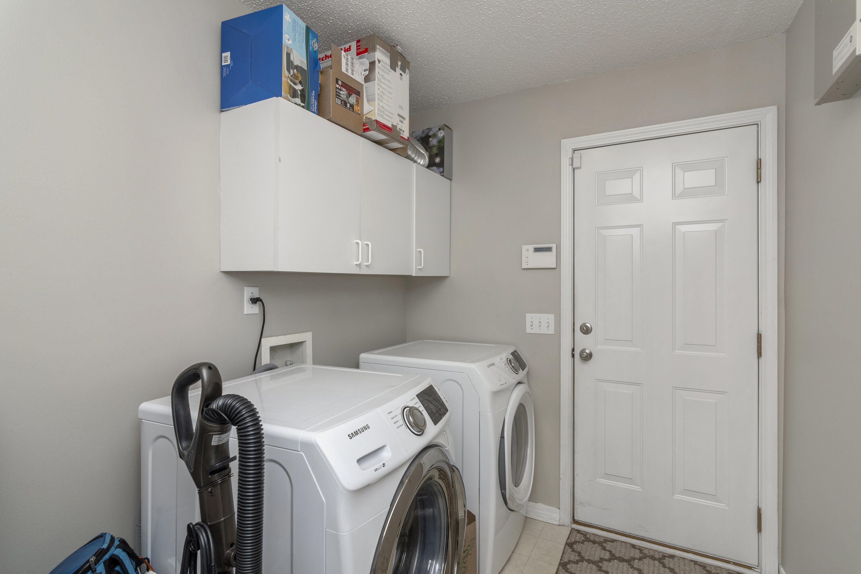 SHADOW OAK S/D - Residential