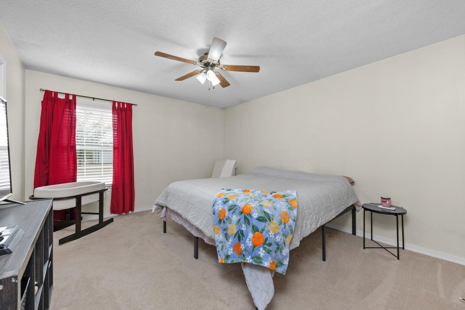 SHOAL WOOD EST 1ST PH II - Residential Lease