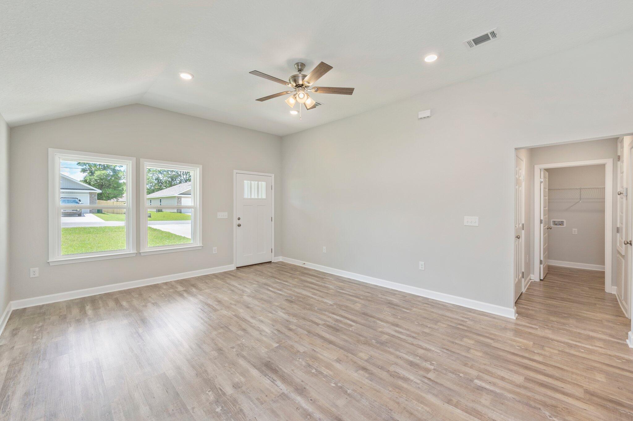 GARDEN CITY - Residential