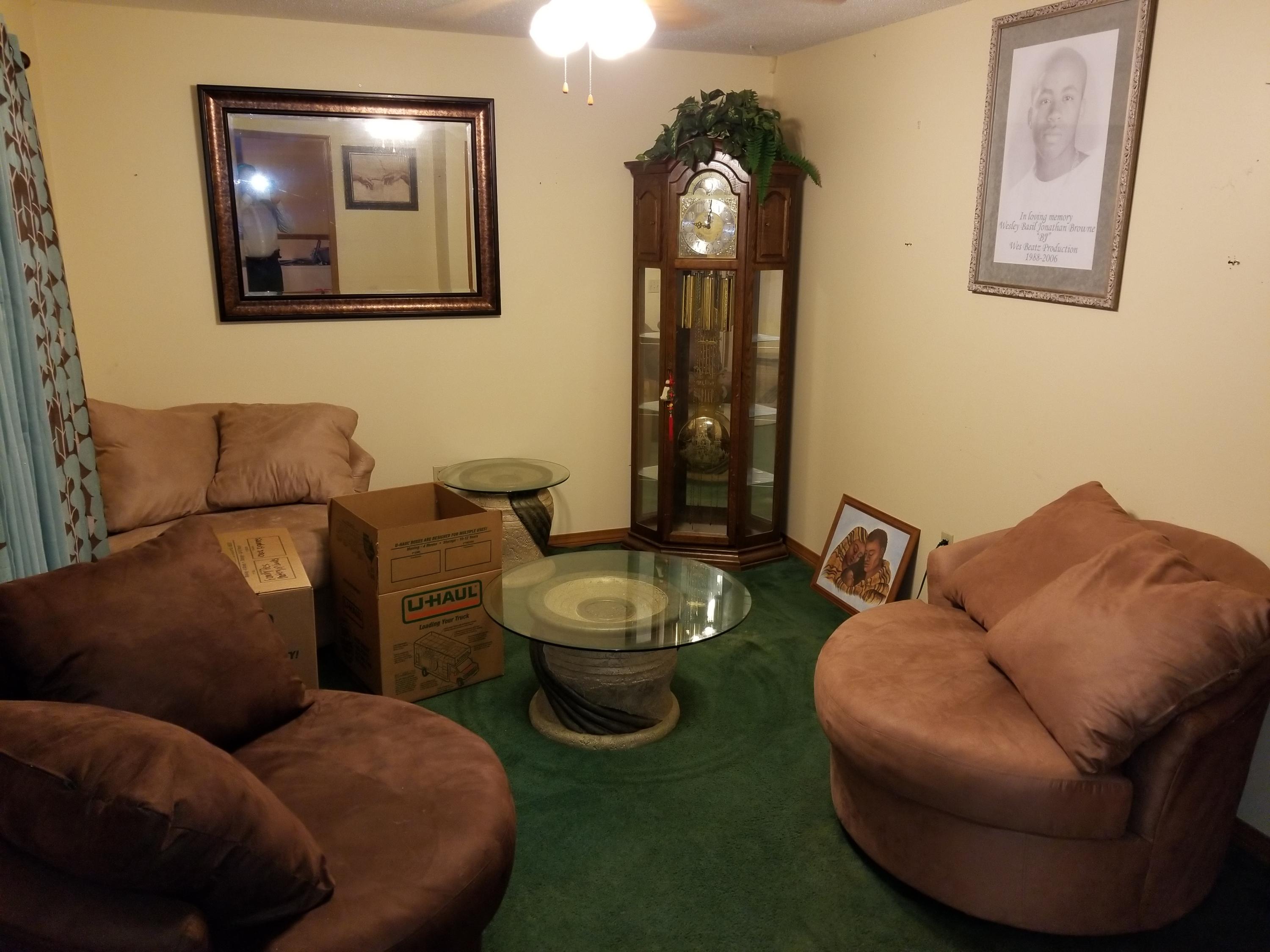 COUNTRYVIEW ESTATES 3RD ADDN - Residential