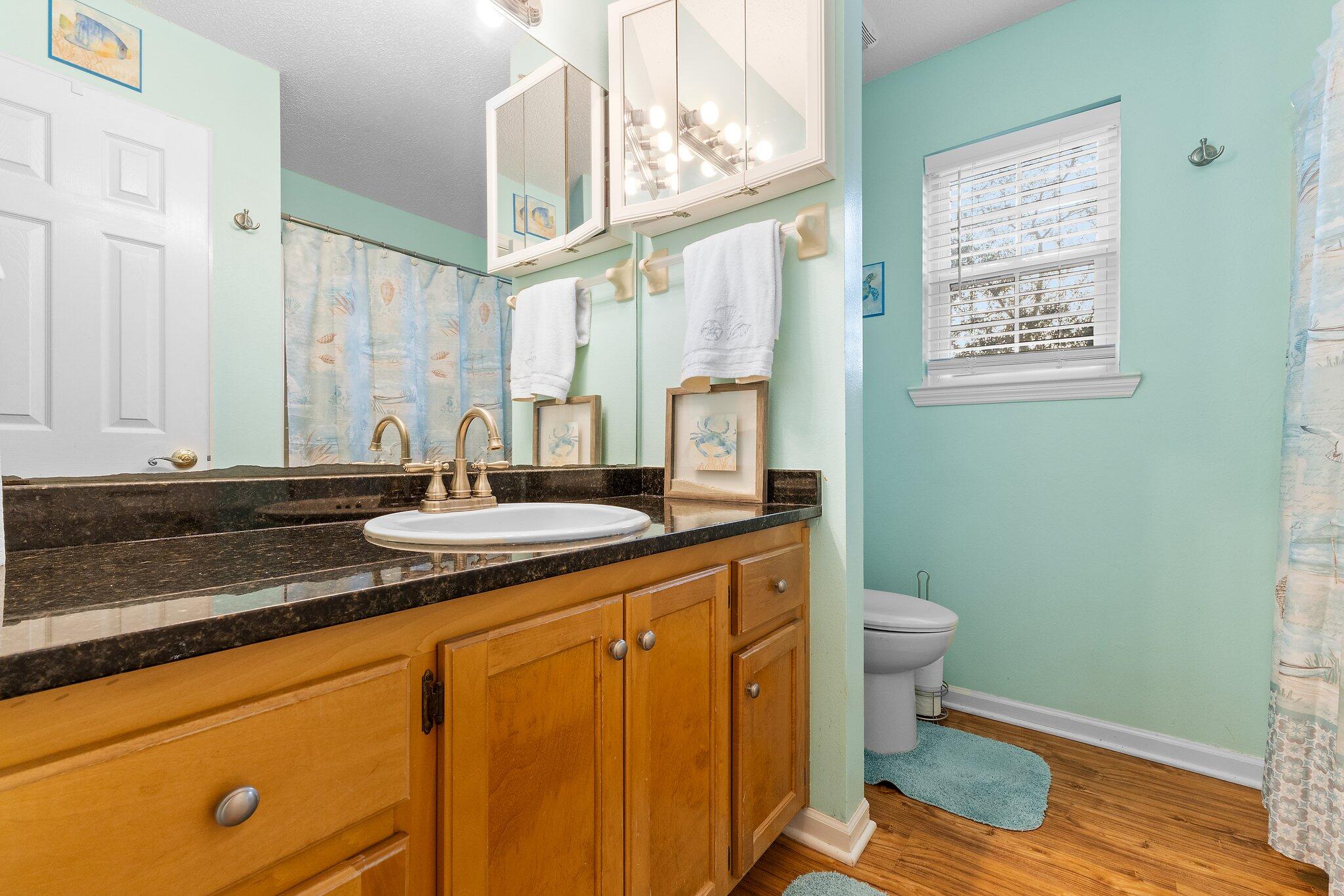 ROBLEDAL ESTATES - Residential