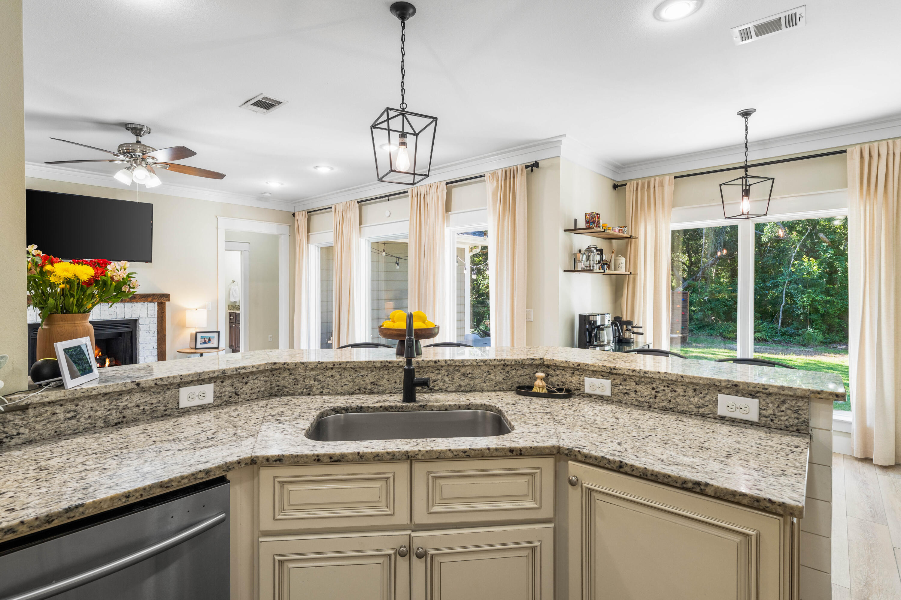 FISCHERS LANDING - Residential