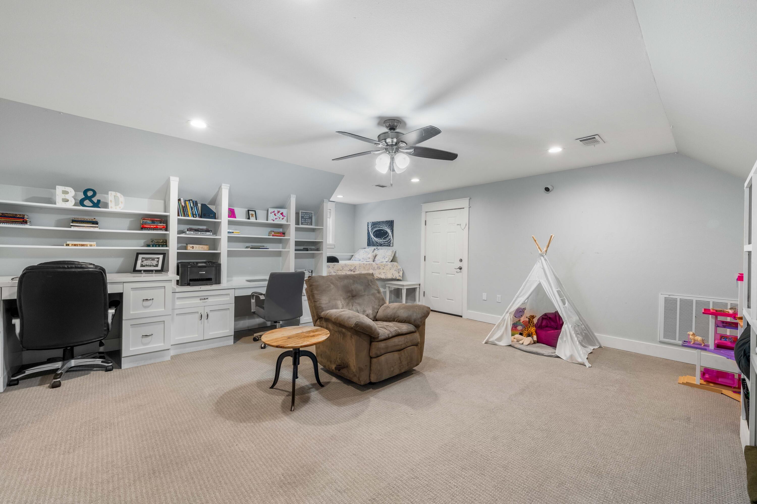 FISCHERS LANDING - Residential