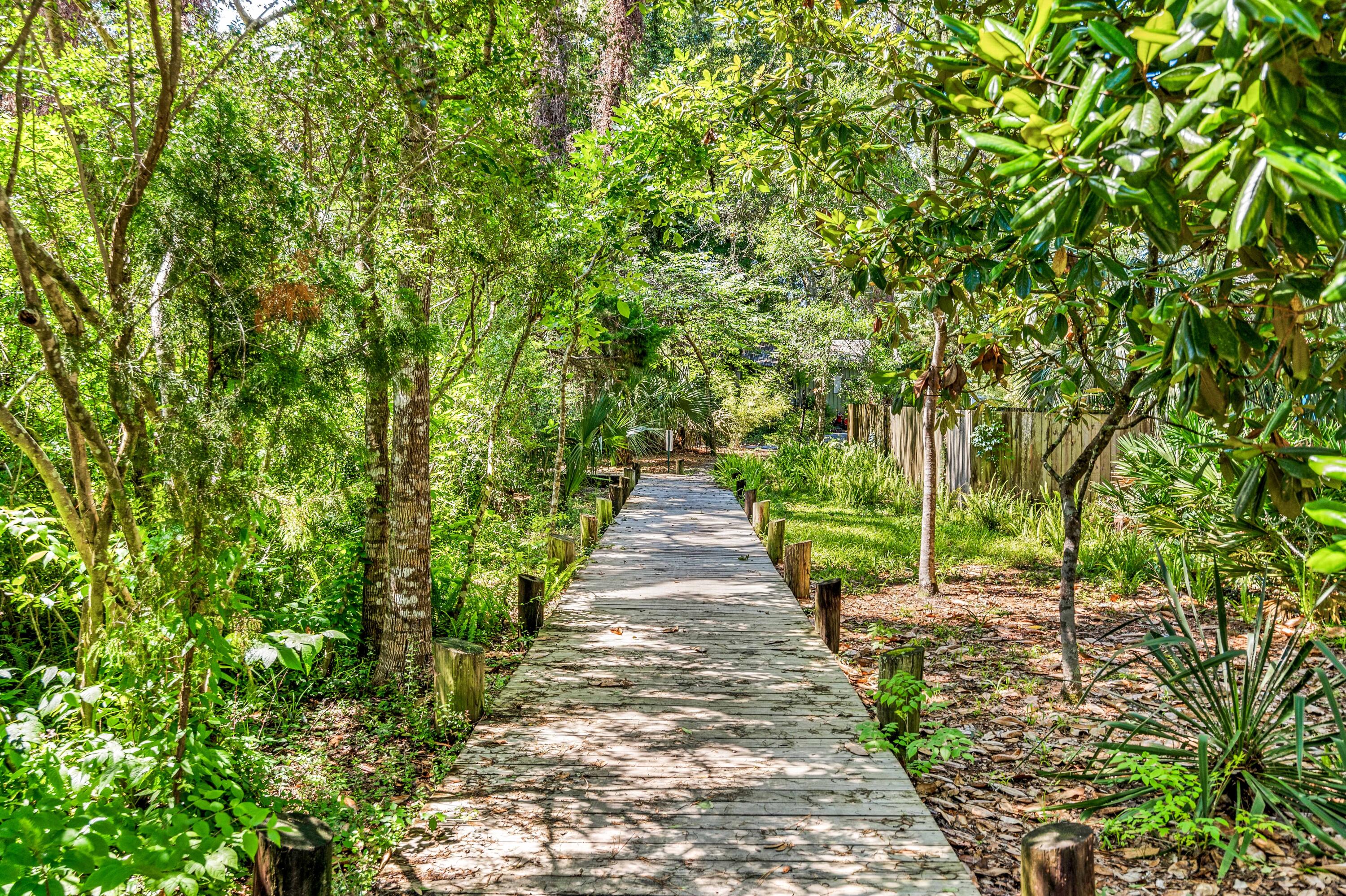 FISCHERS LANDING - Residential